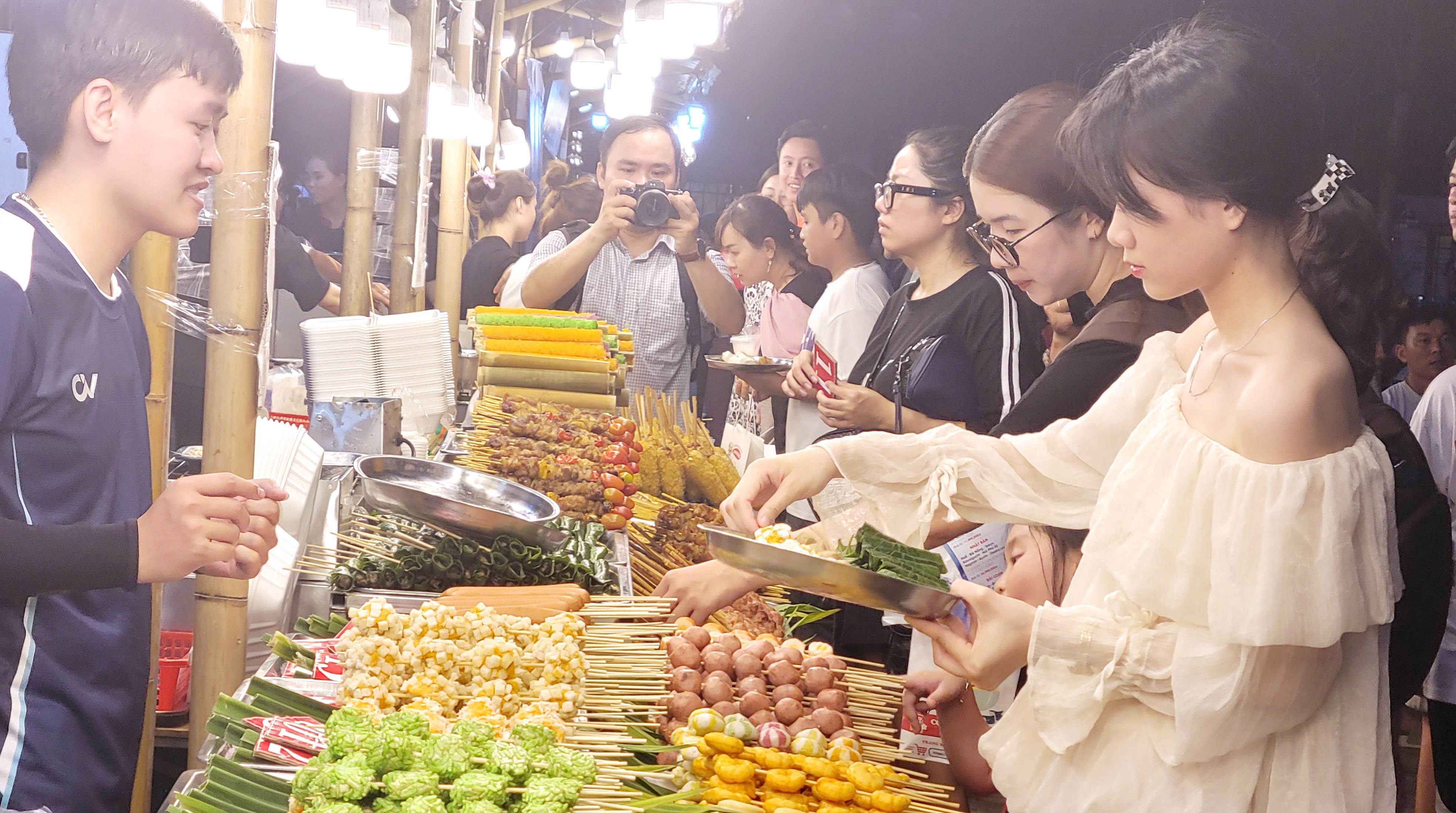 Không xảy ra vụ ngộ độc quy mô lớn trên địa bàn thành phố