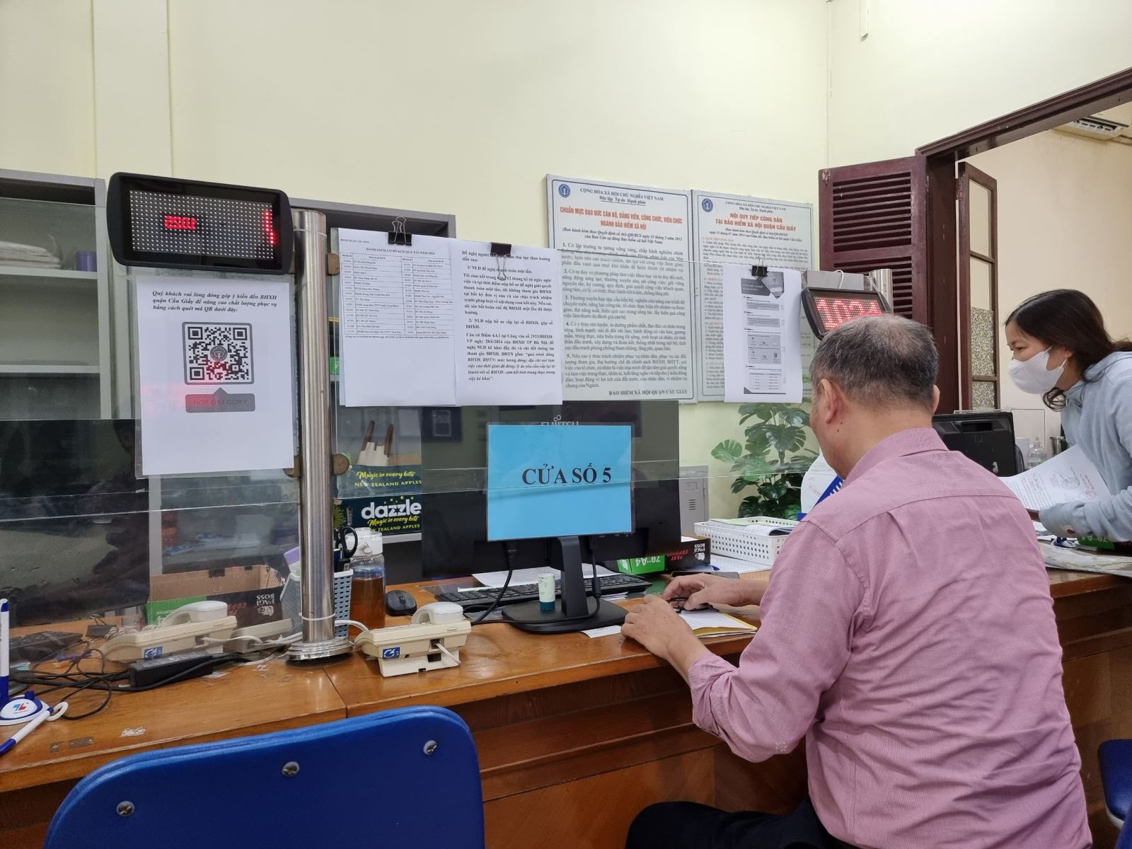 Tiền lương hưu và các khoản trợ cấp BHXH có được miễn thuế thu nhập cá nhân