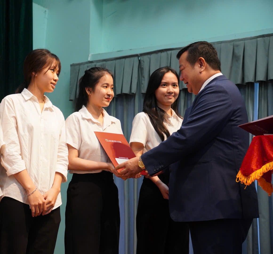 Ký kết hợp tác toàn diện giữa Agribank và Trường Đại học Y - Dược