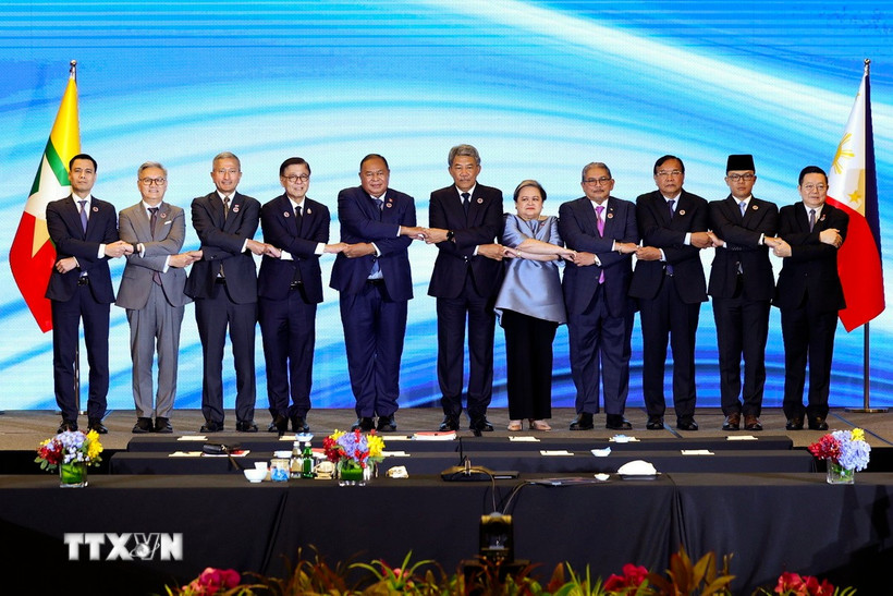 Nhìn lại thế giới năm 2025 Thách thức an ninh châu Á và phép thử ngoại giao