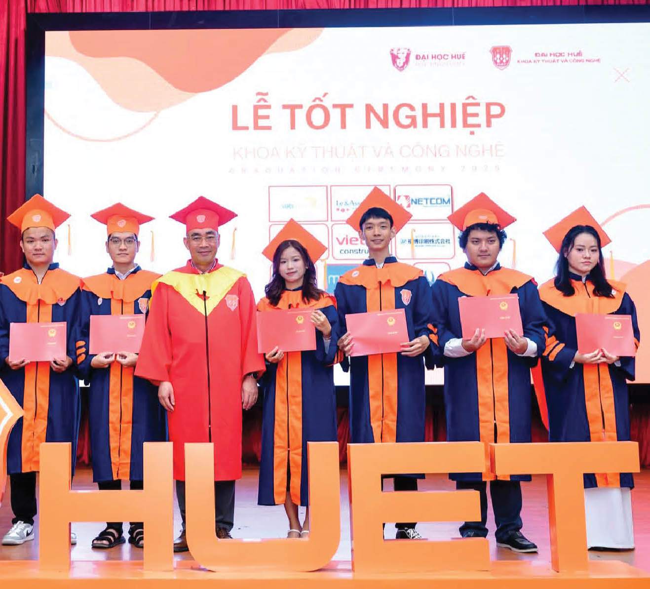 “Thành phố đại học” giữa lòng Cố đô