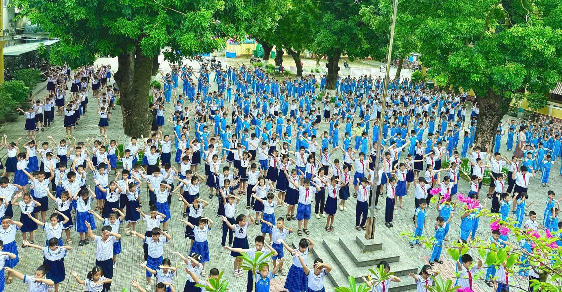 Sức khỏe của 8 học sinh bị nôn ói sau bữa ăn trưa tại Trường Tiểu học Nguyễn Trãi đã ổn định