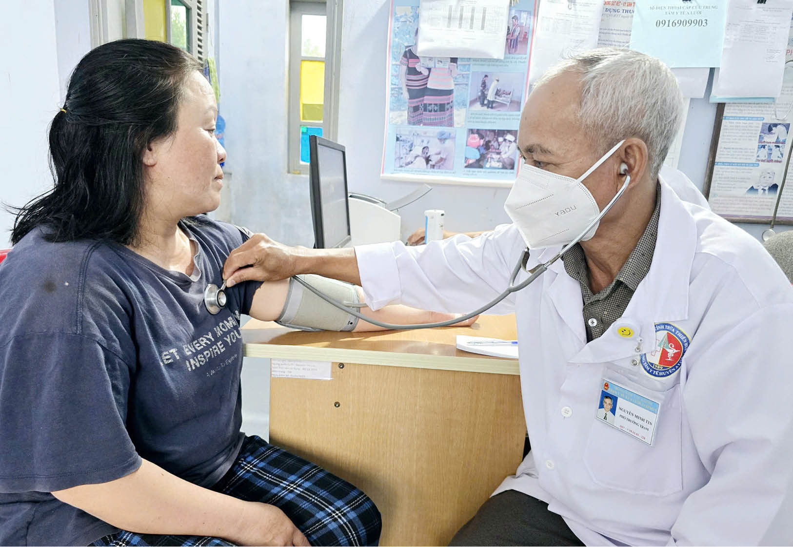 Củng cố hệ thống y tế cơ sở