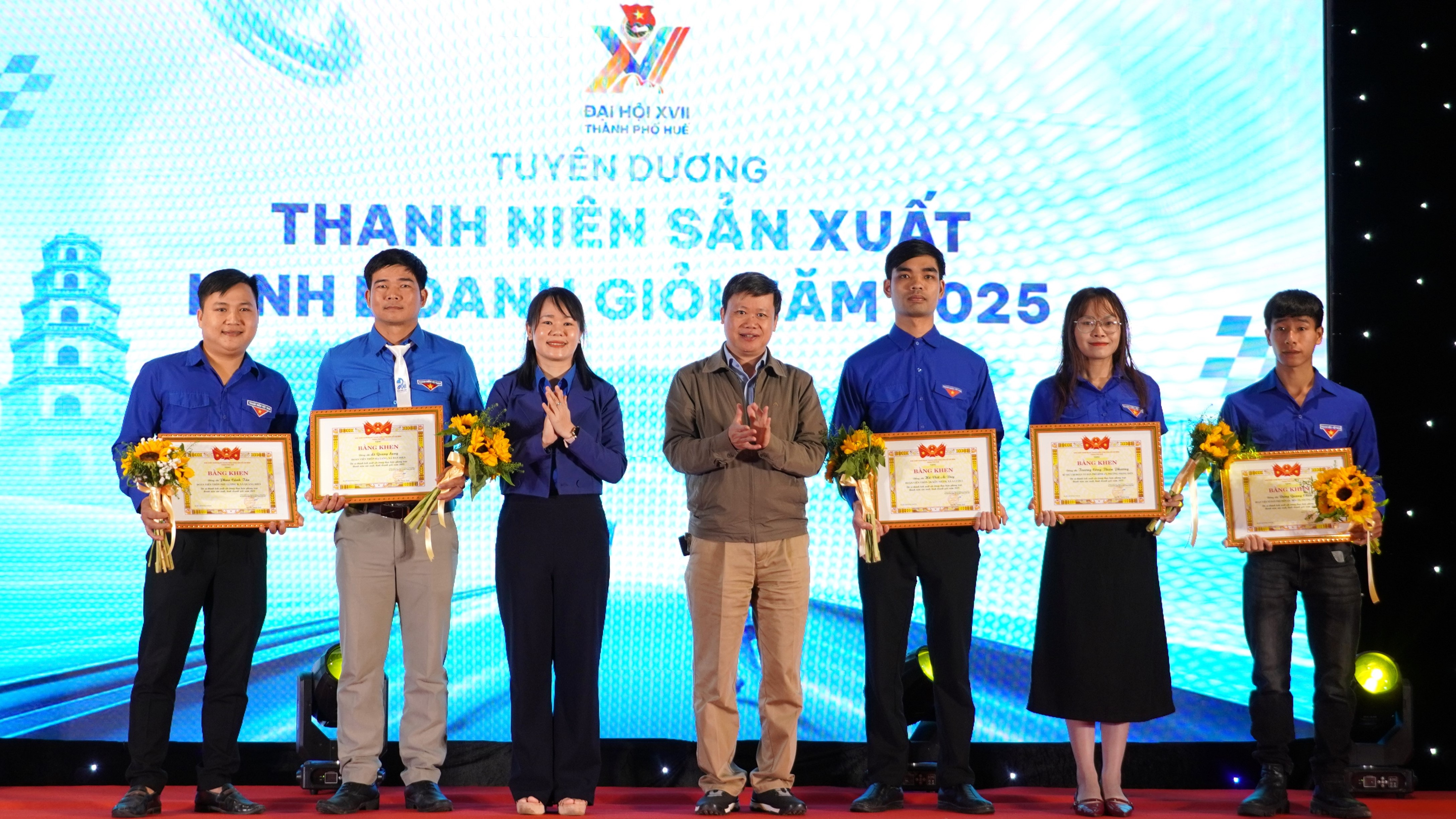 Lan tỏa tinh thần khởi nghiệp và chuyển đổi số trong đoàn viên, thanh niên