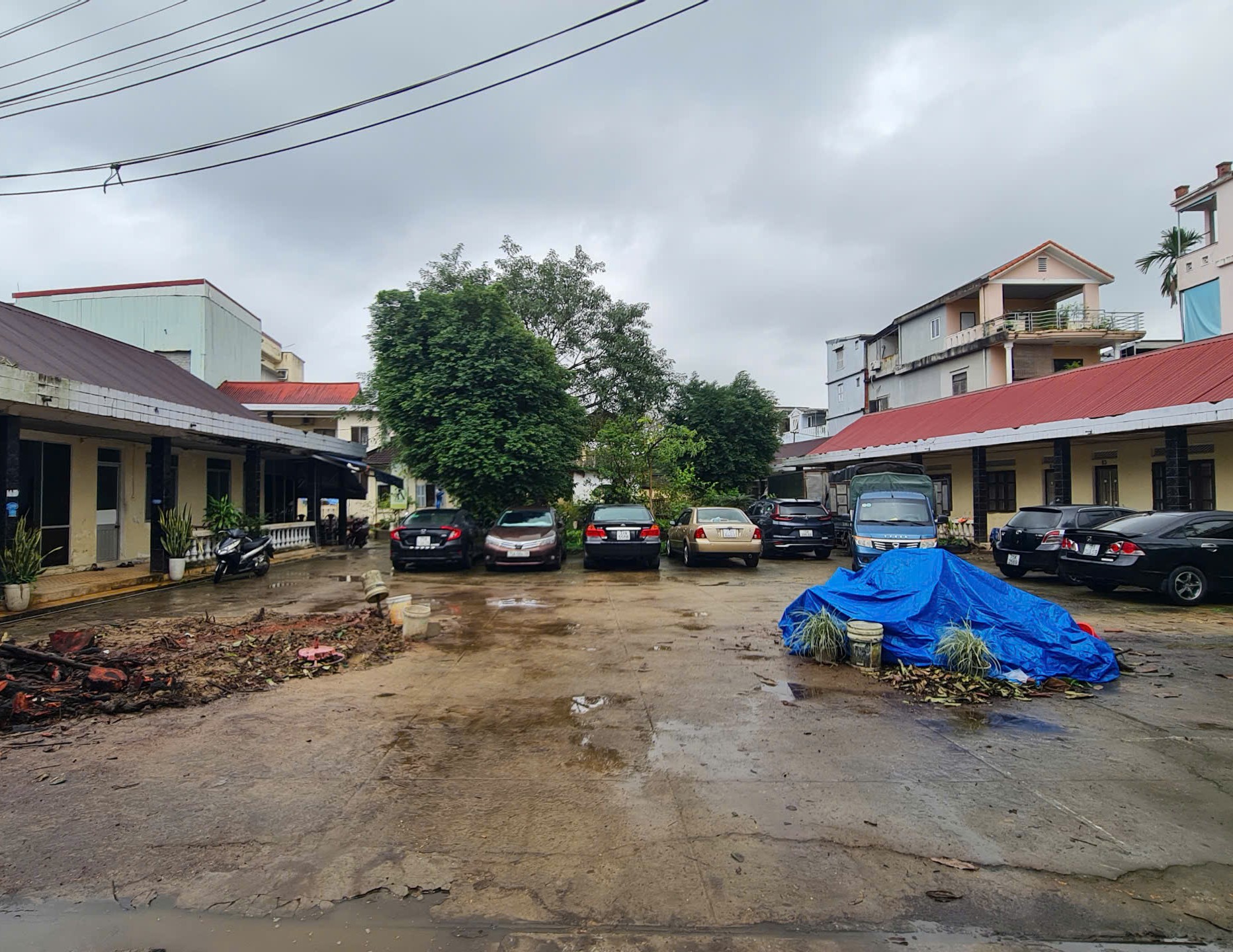 Khu đất 40 Trần Thúc Nhẫn 

Doanh nghiệp chây ỳ bàn giao, chính quyền buộc phải cưỡng chế