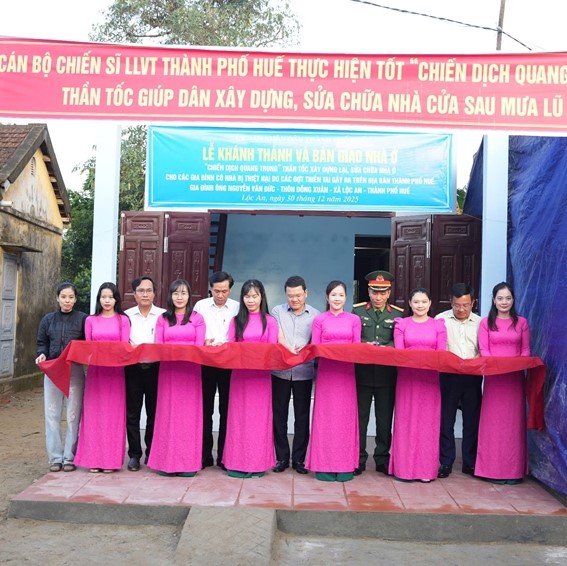 Huế hoàn thành 100 nhà sửa chữa và 2 nhà xây mới trong Chiến dịch Quang Trung