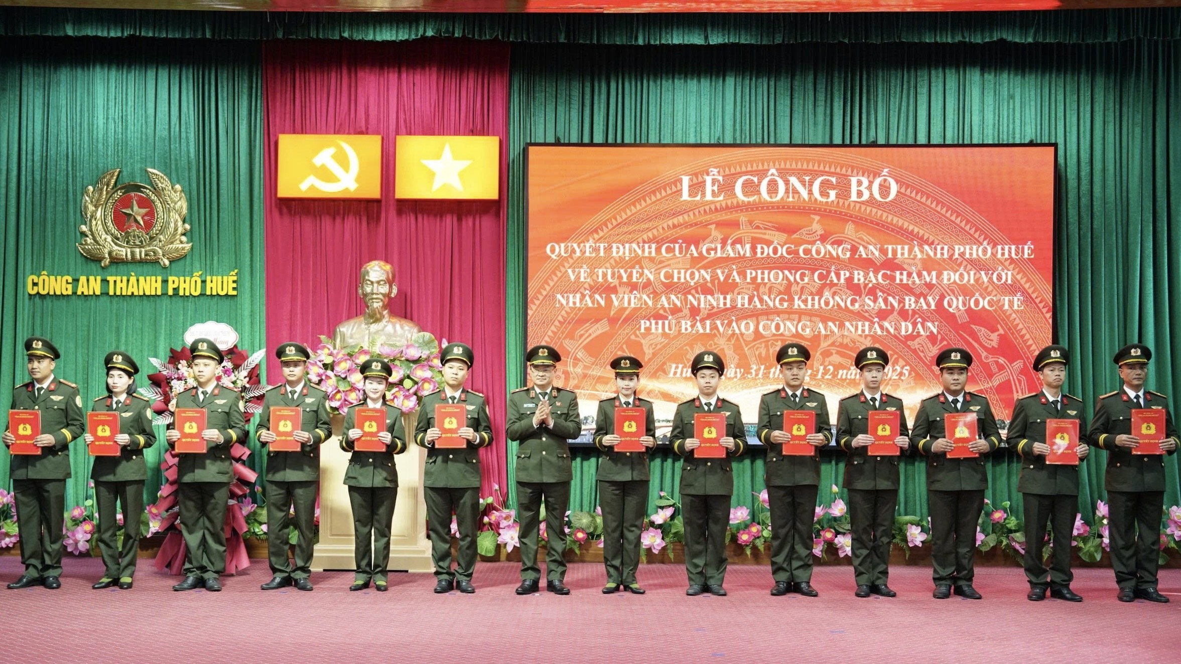 58 nhân viên an ninh hàng không được tuyển chọn vào Công an nhân dân