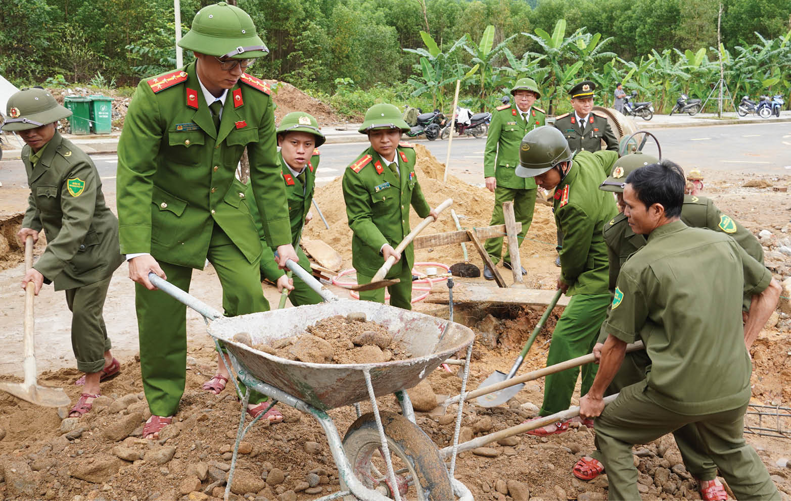“Chiến dịch Quang Trung” Ngôi nhà mới, niềm tin mới