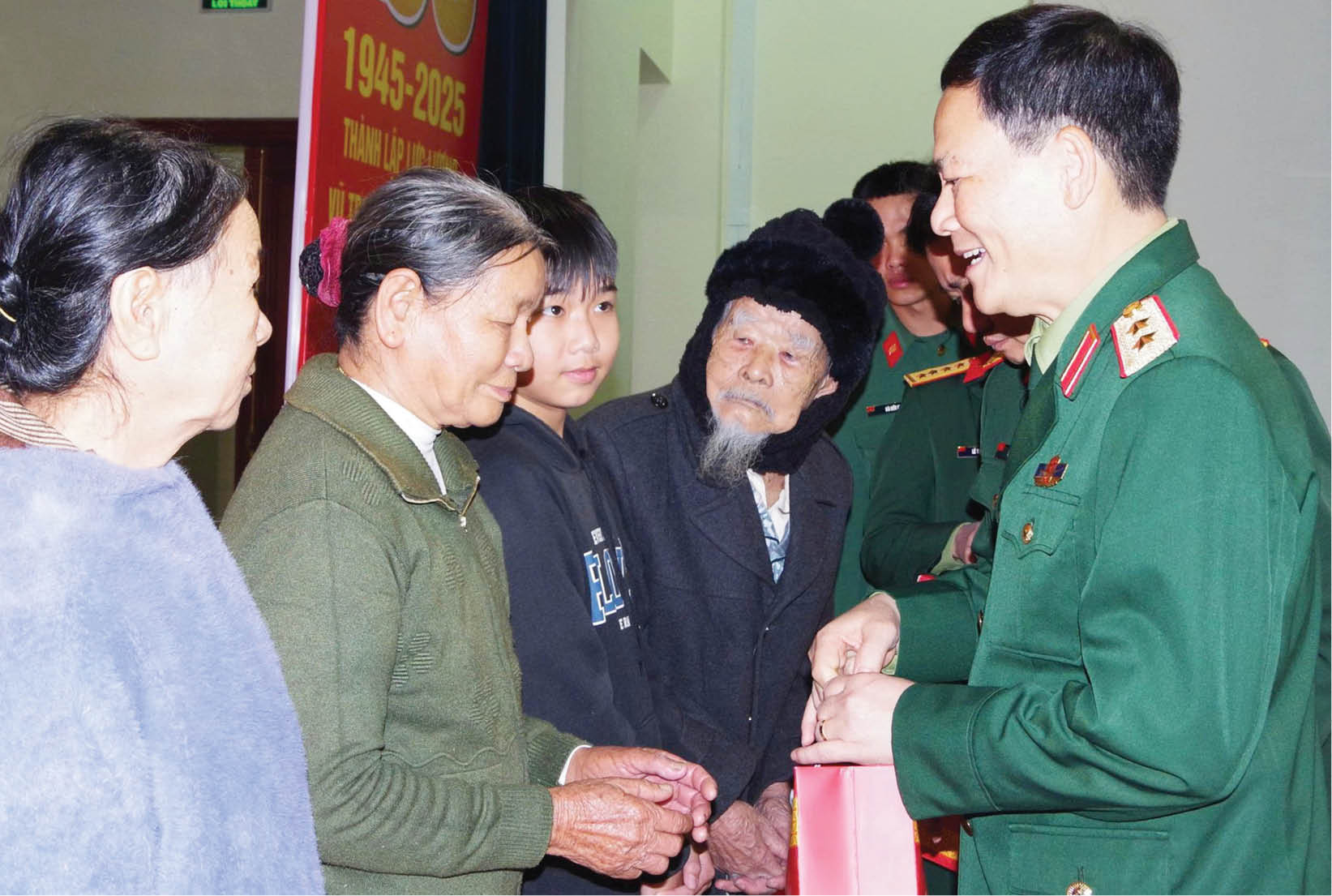 Những tấm lòng luôn hướng về Huế