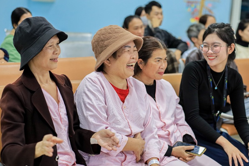 Rạng rỡ sắc xuân cùng “Một bức tranh - Nhiều hy vọng”