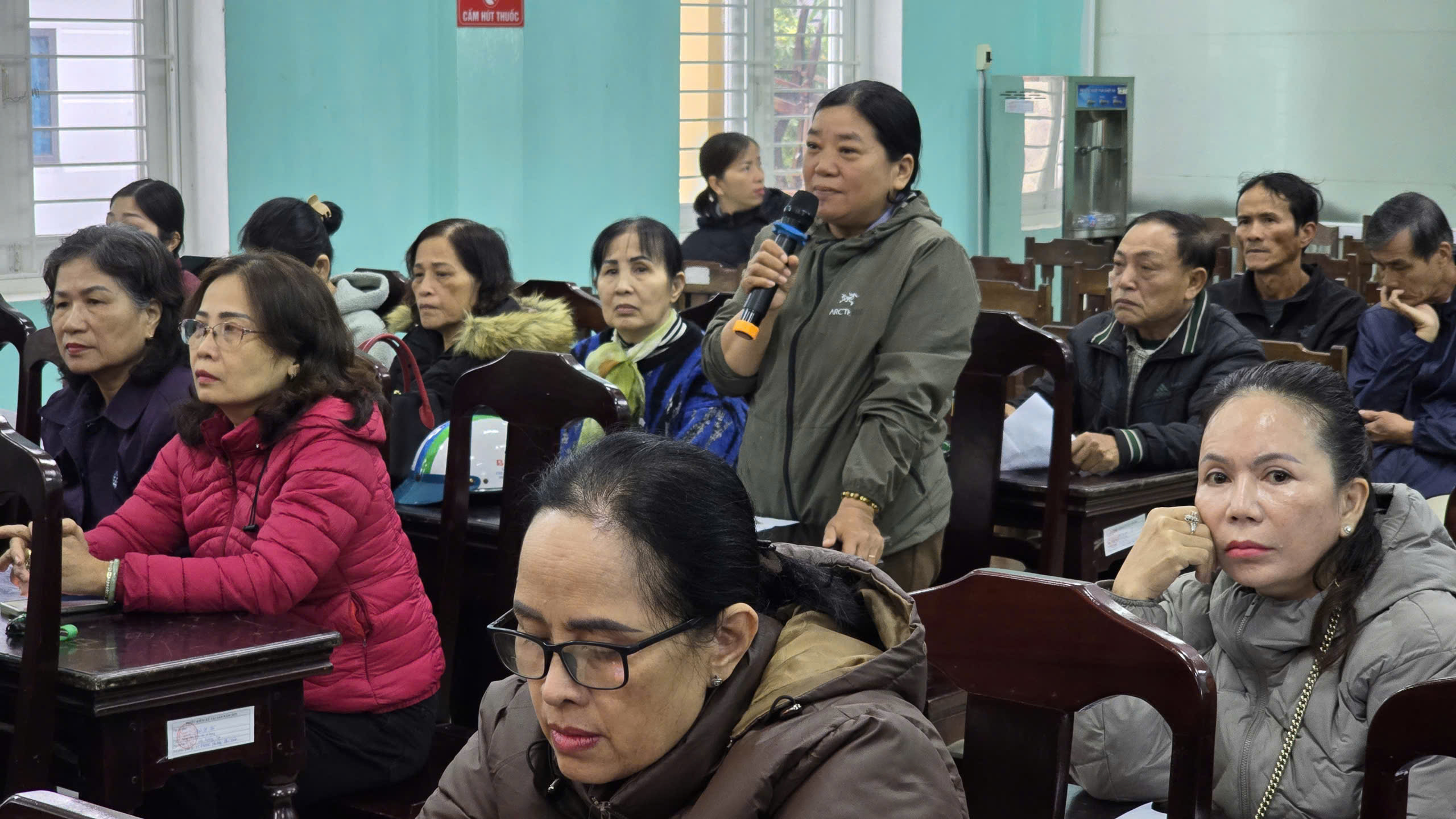 Gặp gỡ, vận động 43 hộ dân bàn giao mặt bằng dự án Kinh thành Huế