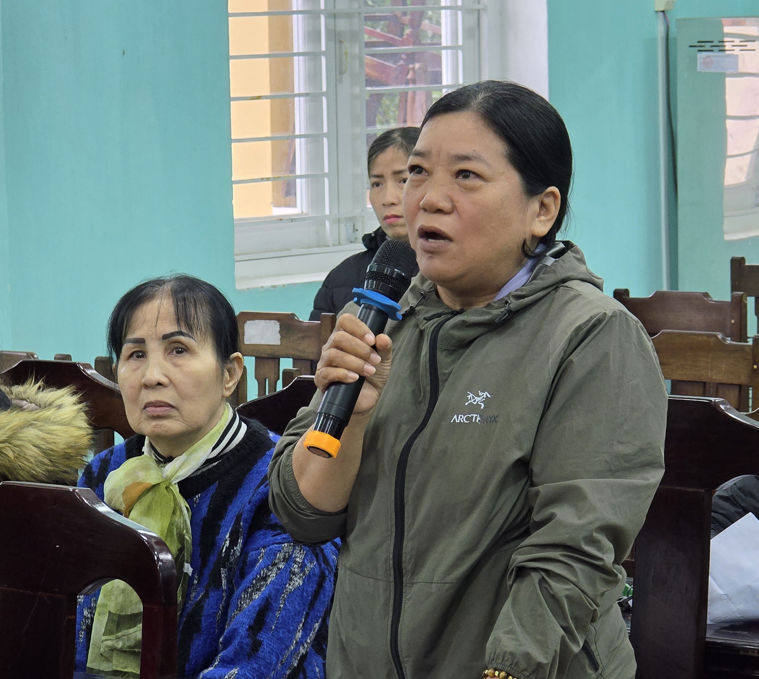 Gặp gỡ, vận động 43 hộ dân bàn giao mặt bằng dự án Kinh thành Huế