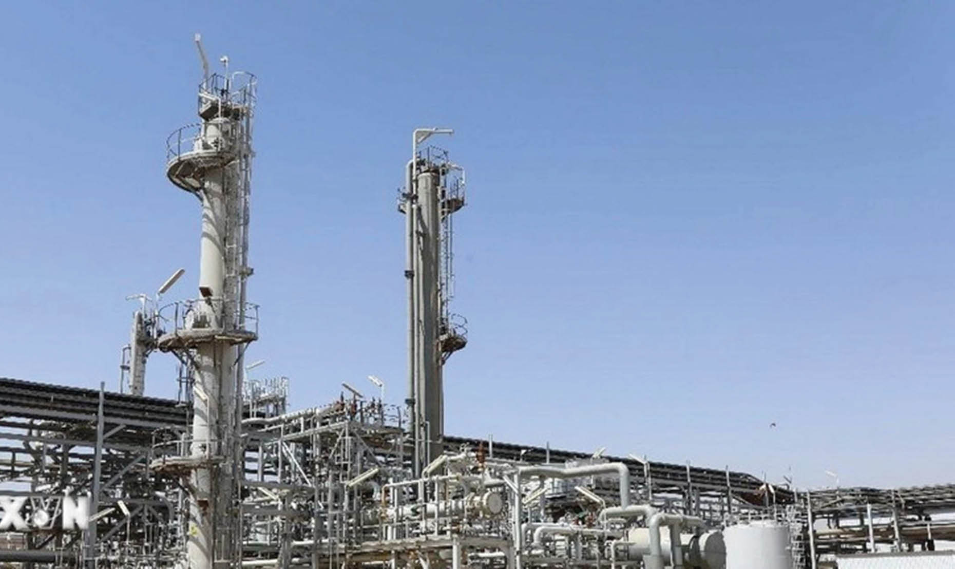 Thị trường dầu mỏ thay đổi cục diện