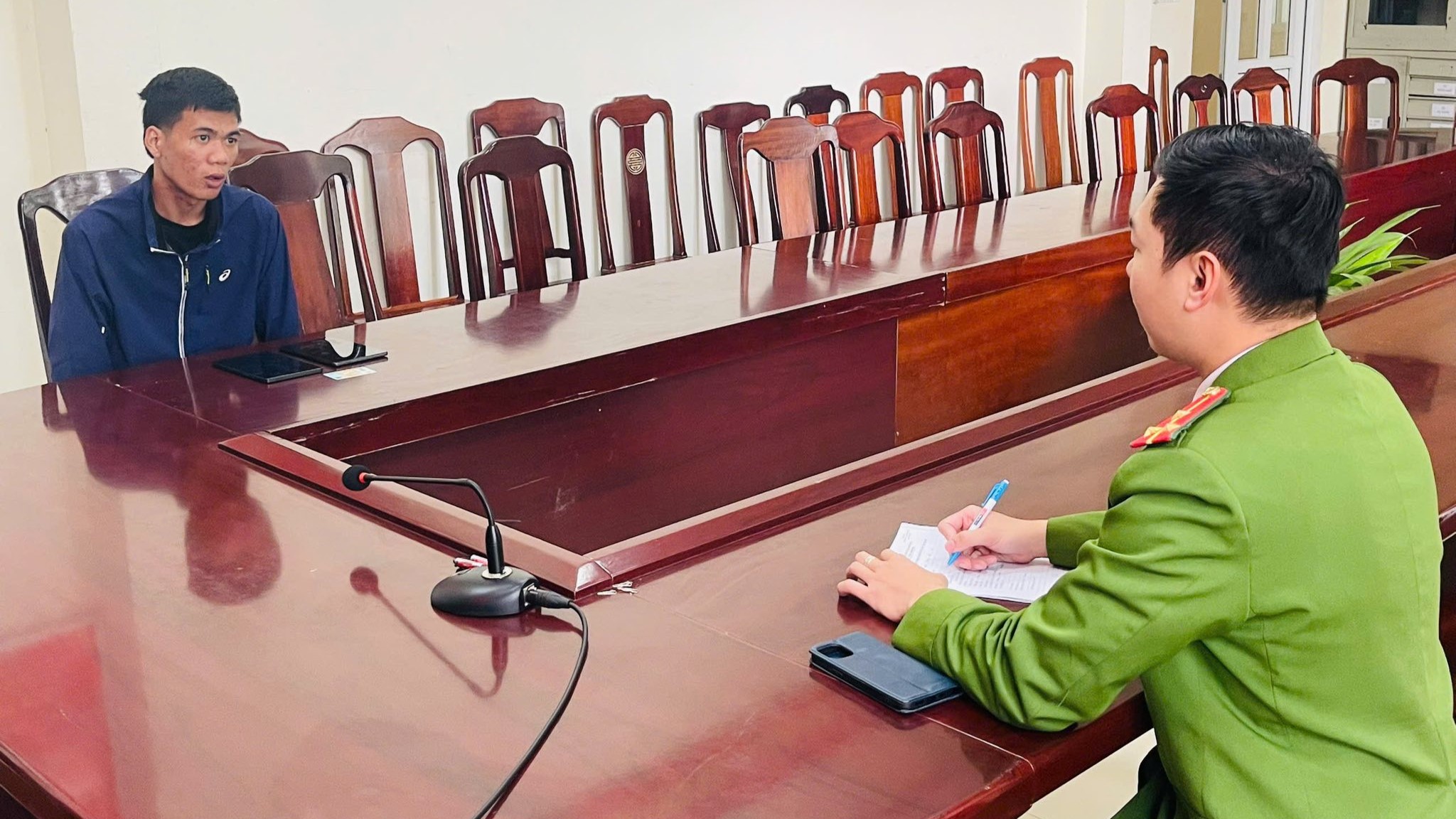 Kịp thời bắt giữ đối tượng trộm cắp chỉ sau 2 giờ truy xét