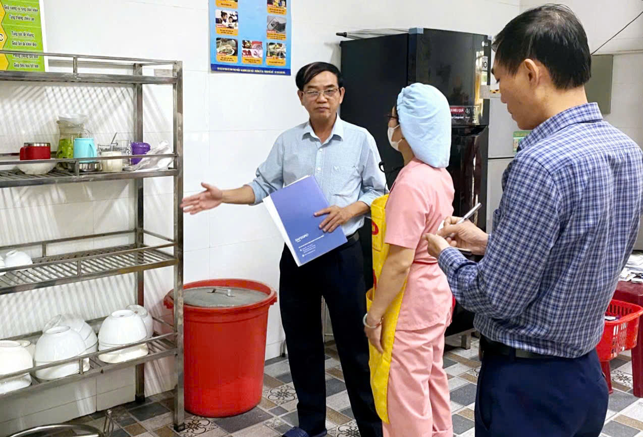 Triển khai kiểm tra an toàn thực phẩm dịp tết Nguyên đán