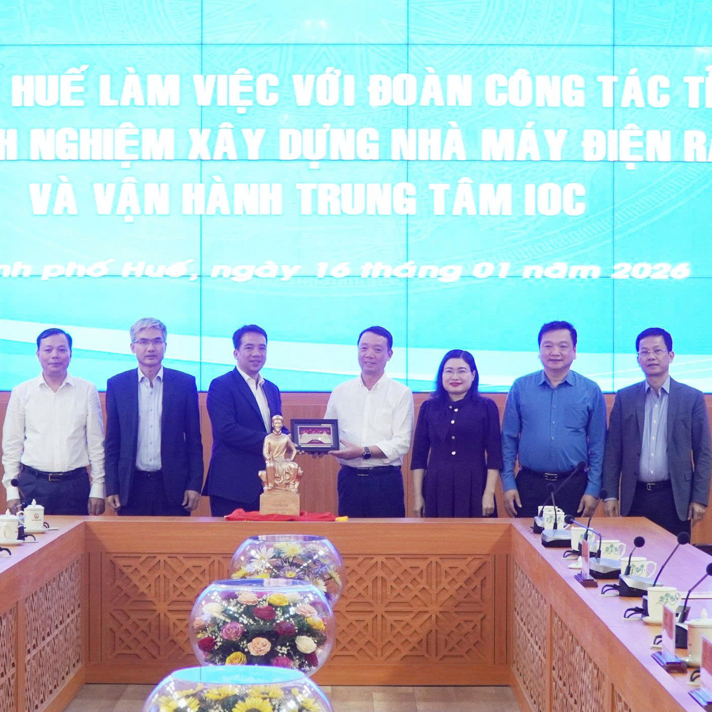 Huế và Hà Tĩnh trao đổi kinh nghiệm xây dựng Nhà máy điện rác Phú Sơn và vận hành Trung tâm IOC