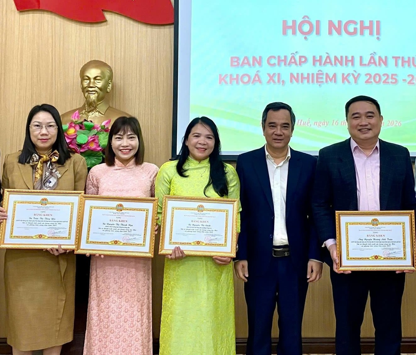 Tạo tiền đề thực hiện thắng lợi các mục tiêu trong giai đoạn mới