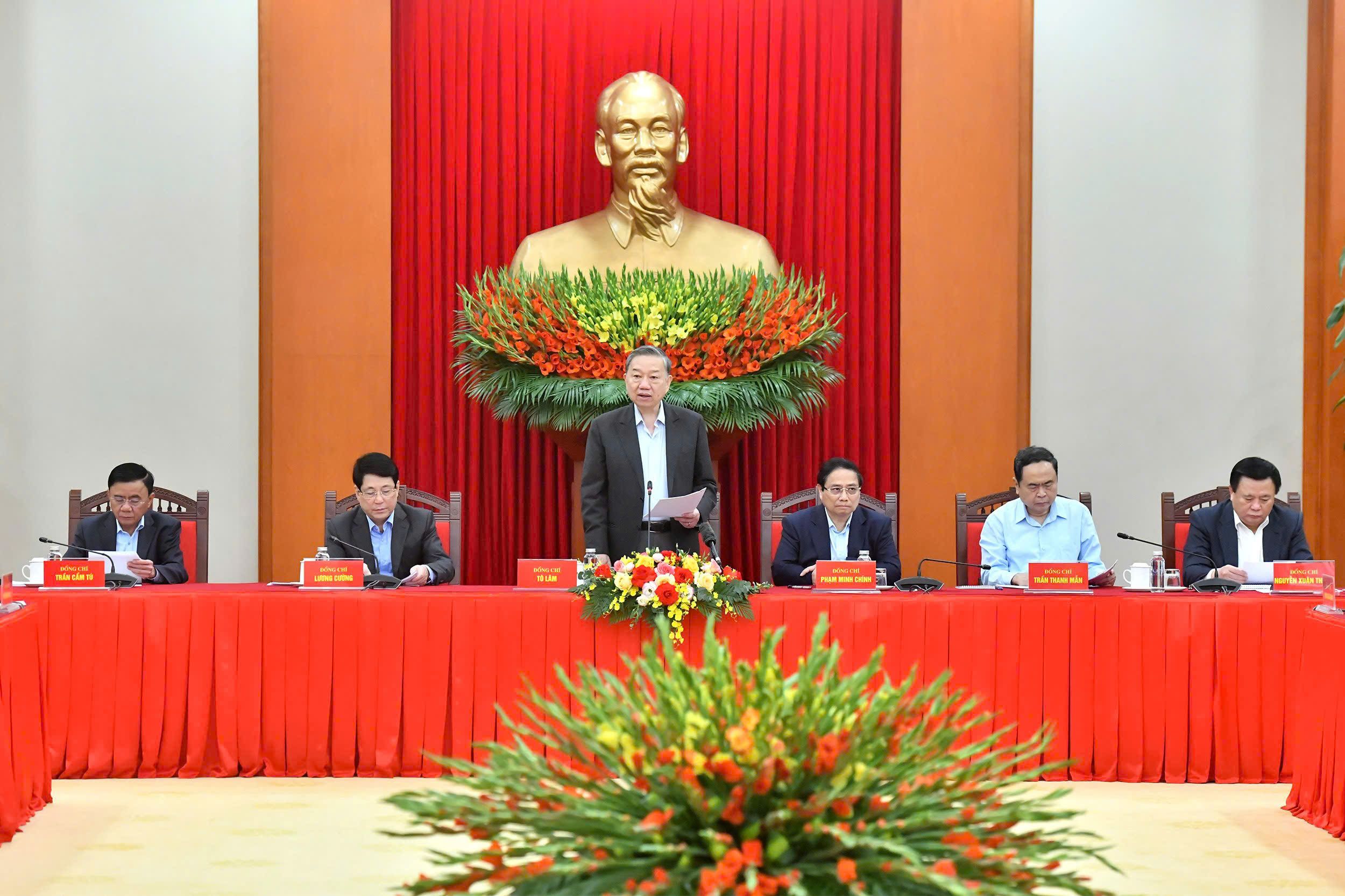 Bảo đảm Văn kiện Đại hội XIV trở thành động lực đổi mới tư duy và hành động, khơi dậy khát vọng phát triển