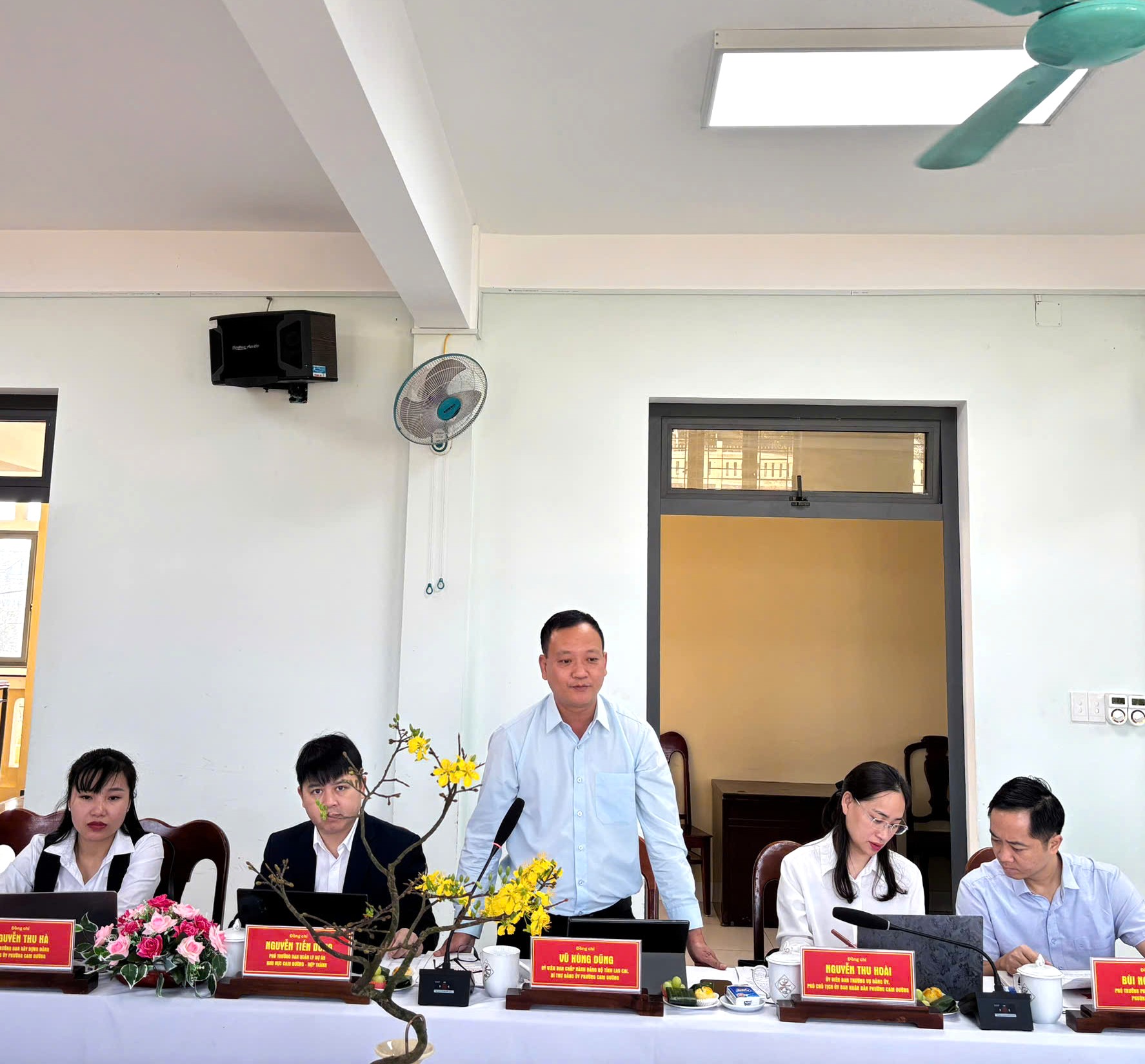 Phường Cam Đường Lào Cai học tập, trao đổi kinh nghiệm về chuyển đổi số tại phường An Cựu TP Huế