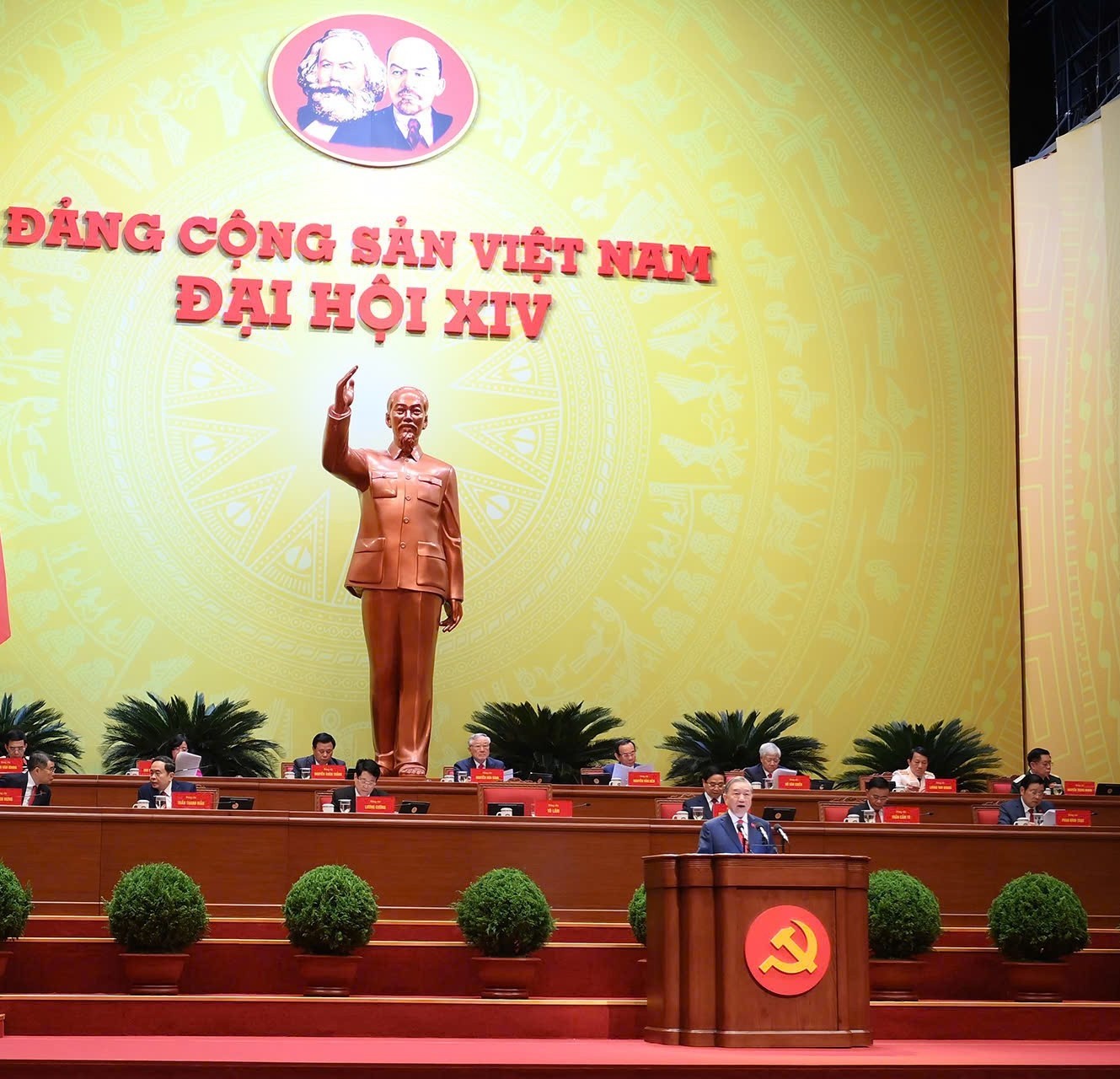 559 thư, điện chúc mừng Đại hội lần thứ XIV từ các chính đảng, tổ chức, bạn bè quốc tế và kiều bào