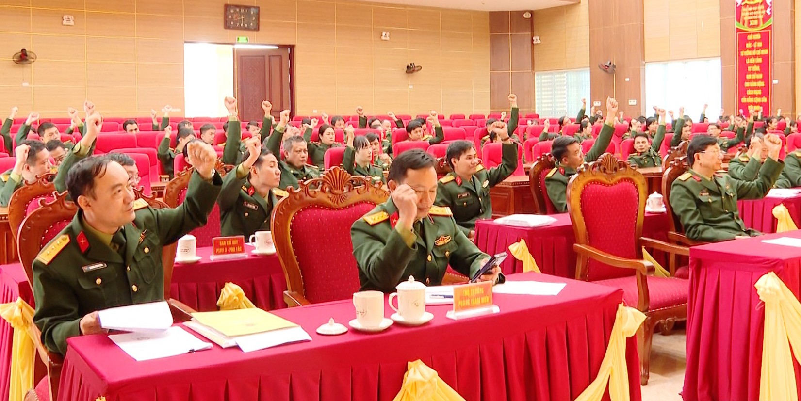 Bộ Chỉ huy Quân sự thành phố giới thiệu người ứng cử đại biểu HĐND thành phố