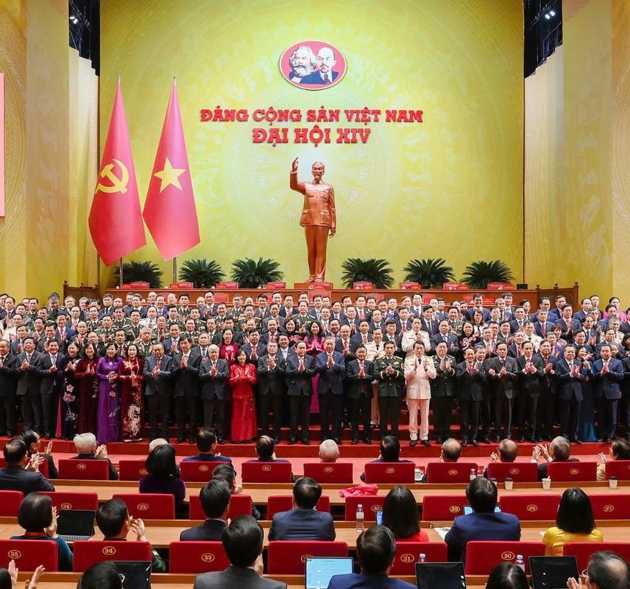 Bộ Chính trị Ban Bí thư, Ban Chấp hành Trung ương khóa XIV ra mắt Đại hội