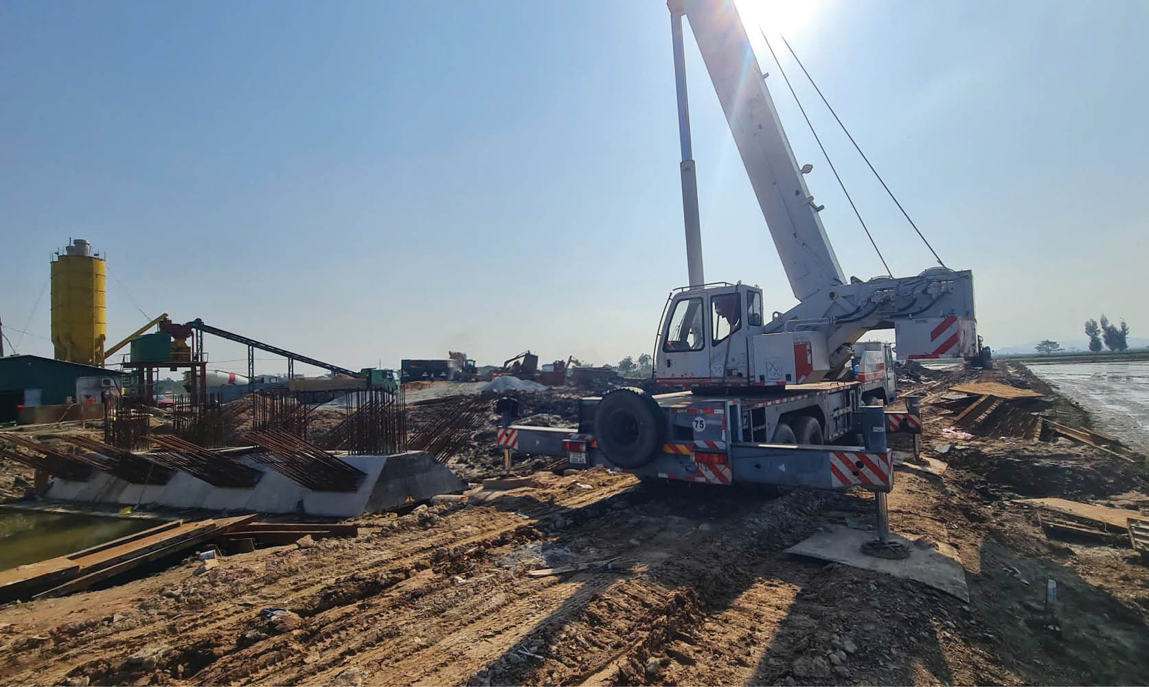 Dự án đường Tố Hữu nối dài đi sân bay Phú Bài Cảnh cáo  đốc thúc các nhà thầu để đảm bảo tiến độ