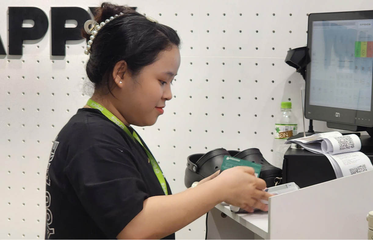 Thanh toán không dùng tiền mặt Cơ sở để xây dựng môi trường kinh doanh minh bạch, bền vững