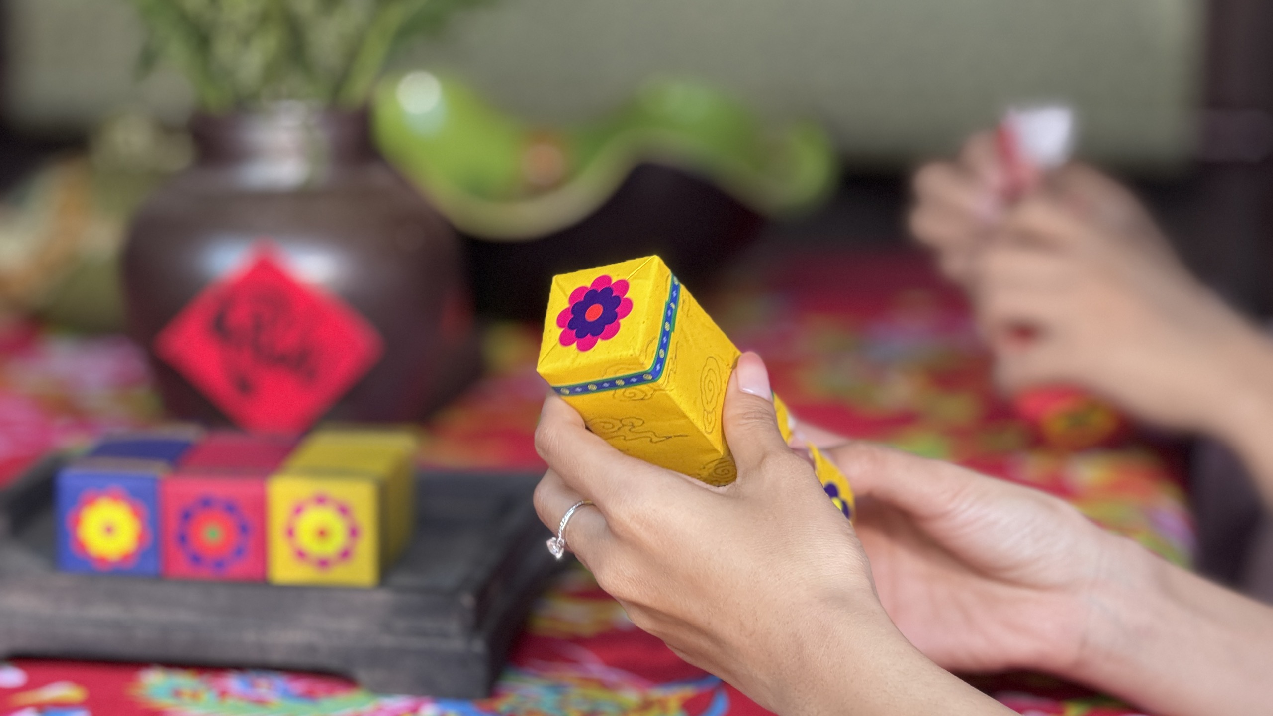 Tinh hoa bánh gối cung đình xứ Huế