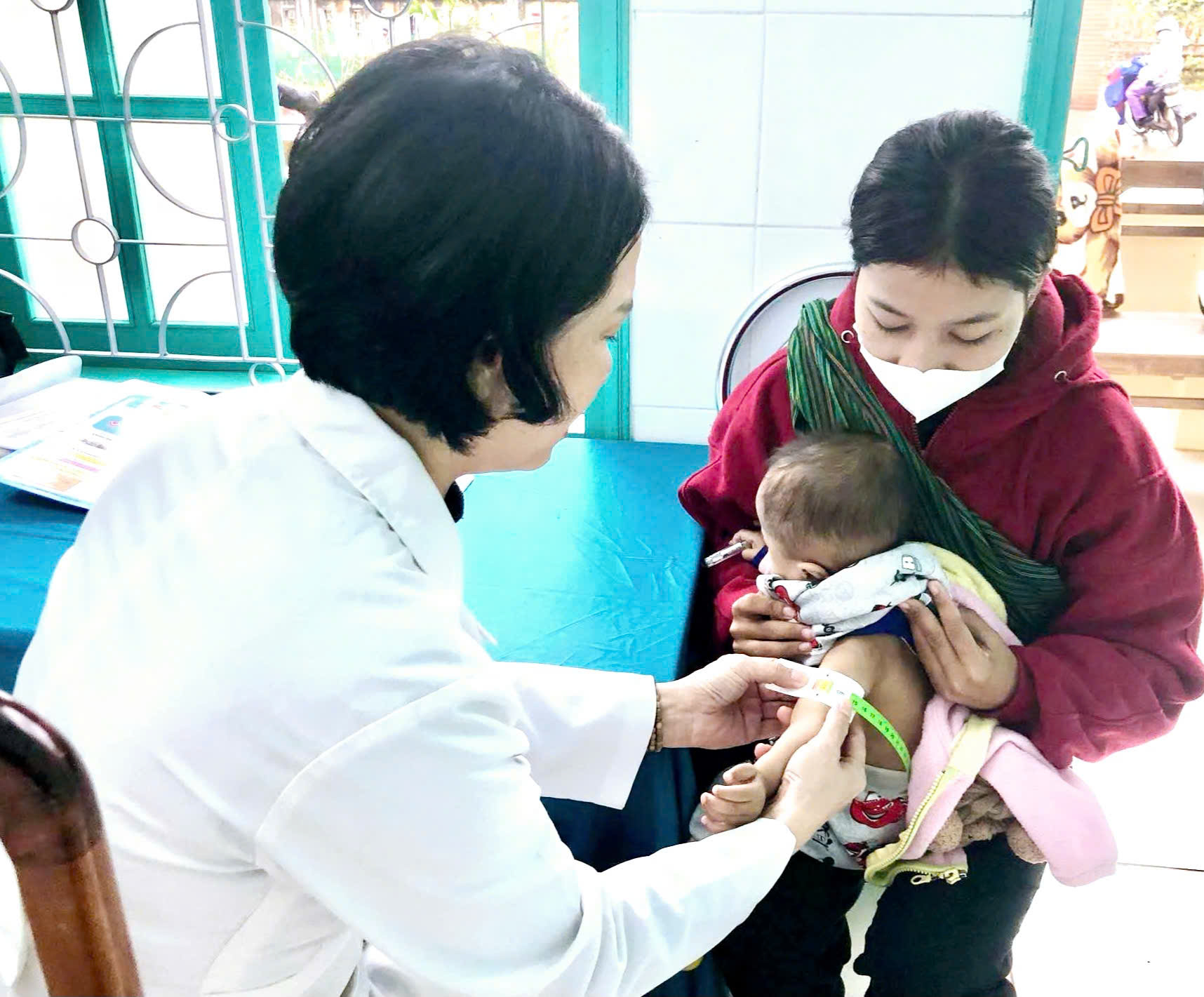 Khảo sát tình trạng dinh dưỡng trẻ dưới 2 tuổi tại các xã khu vực III