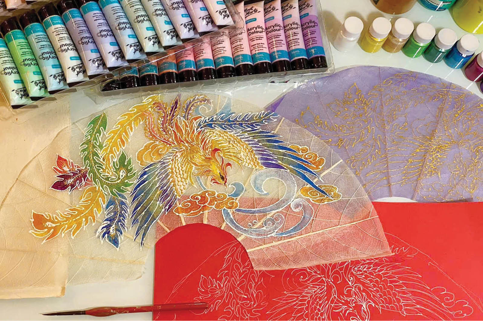 Vòng đời mới cho những chiếc lá