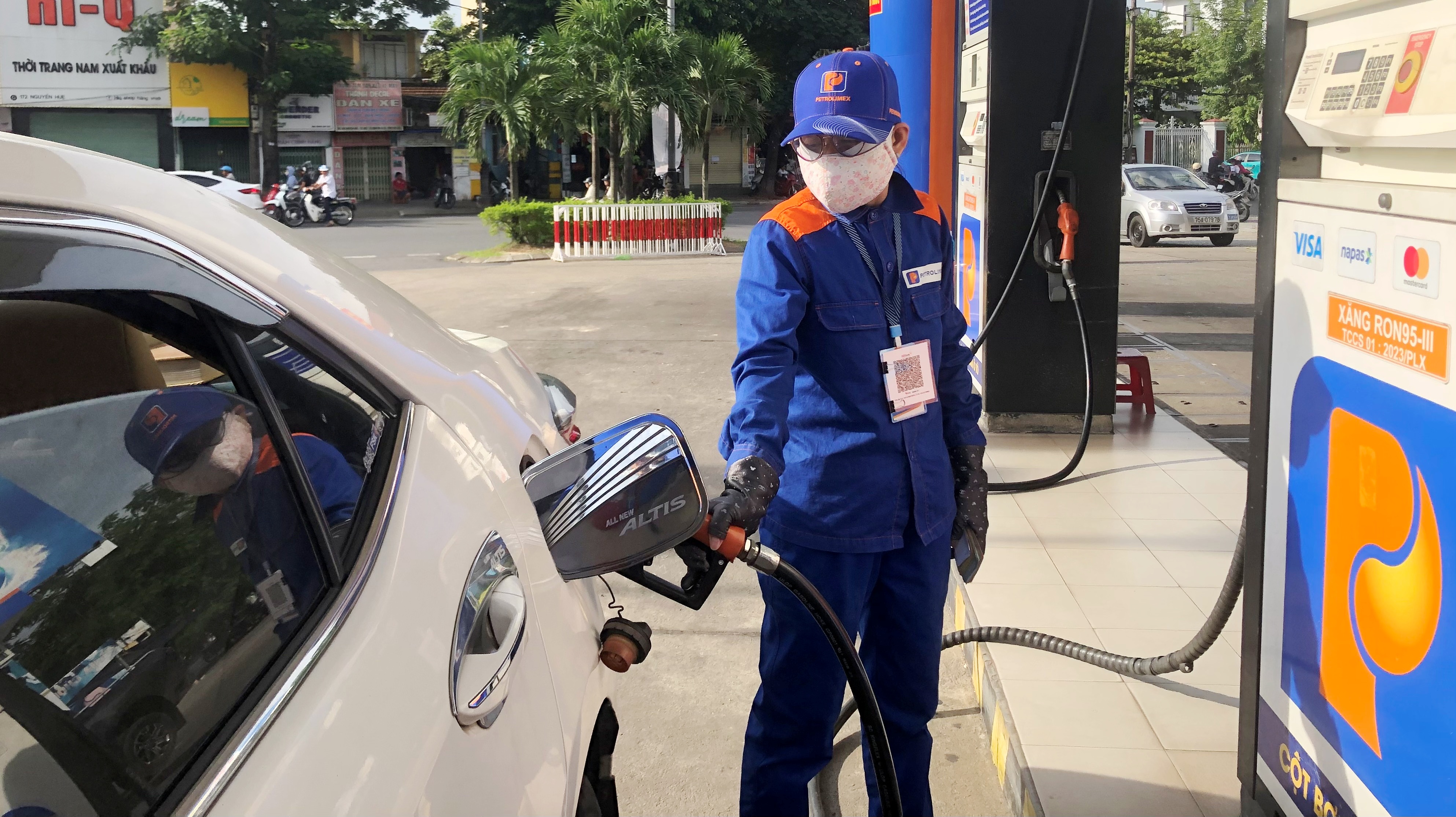 Giá xăng tăng so với kỳ điều hành tuần trước