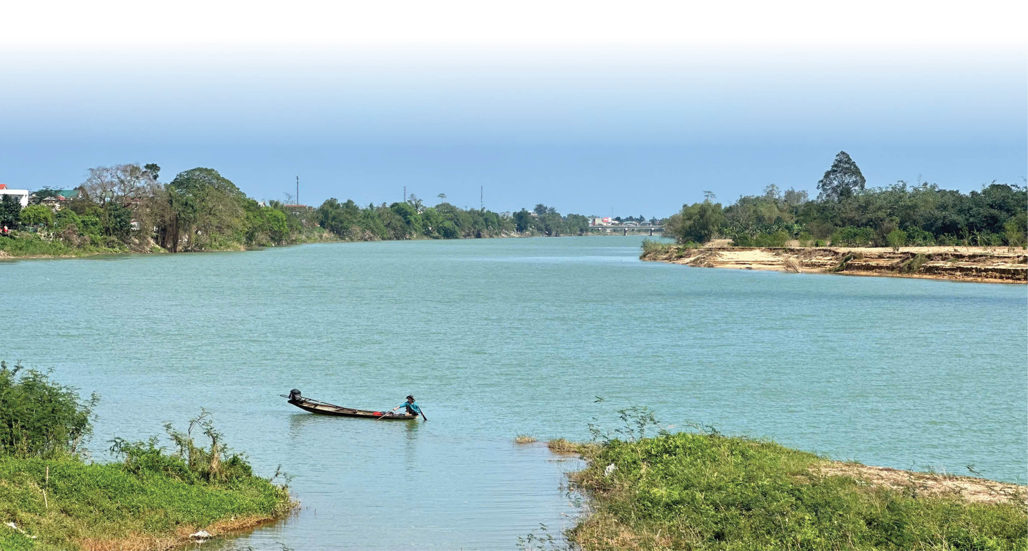 Đảng không ở đâu xa