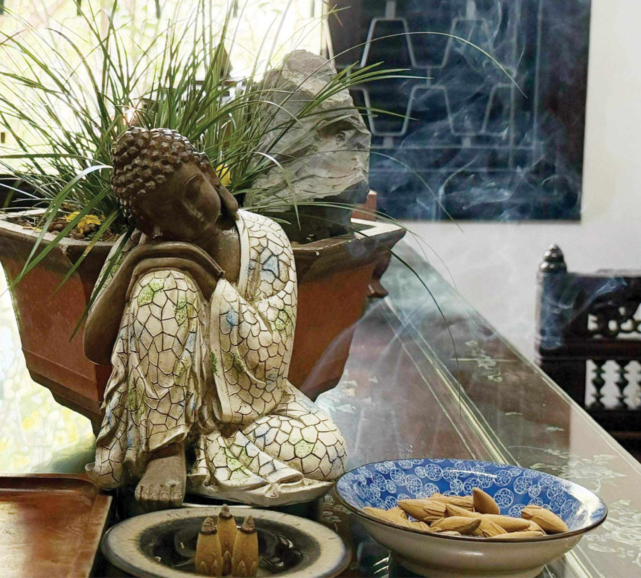 Mùa trầm hương dâng