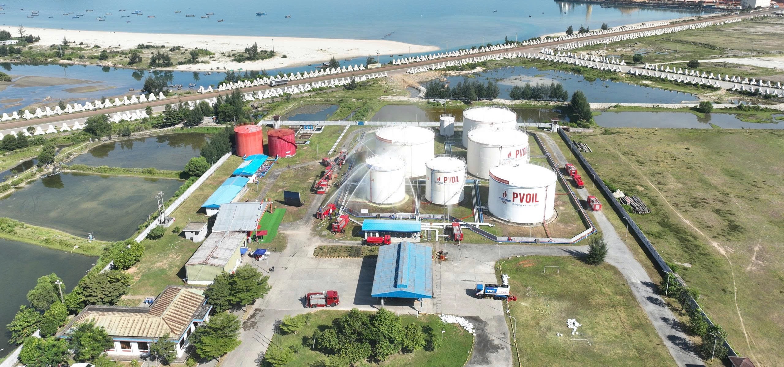 Công bố phương án phát triển kết cấu hạ tầng dự trữ, cung ứng xăng dầu