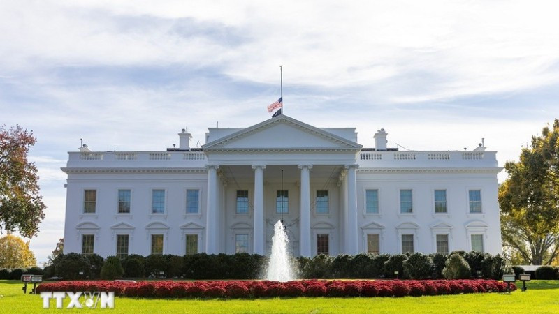 Chính phủ Mỹ vẫn đóng cửa một phần dù thượng viện thông qua thỏa thuận ngân sách