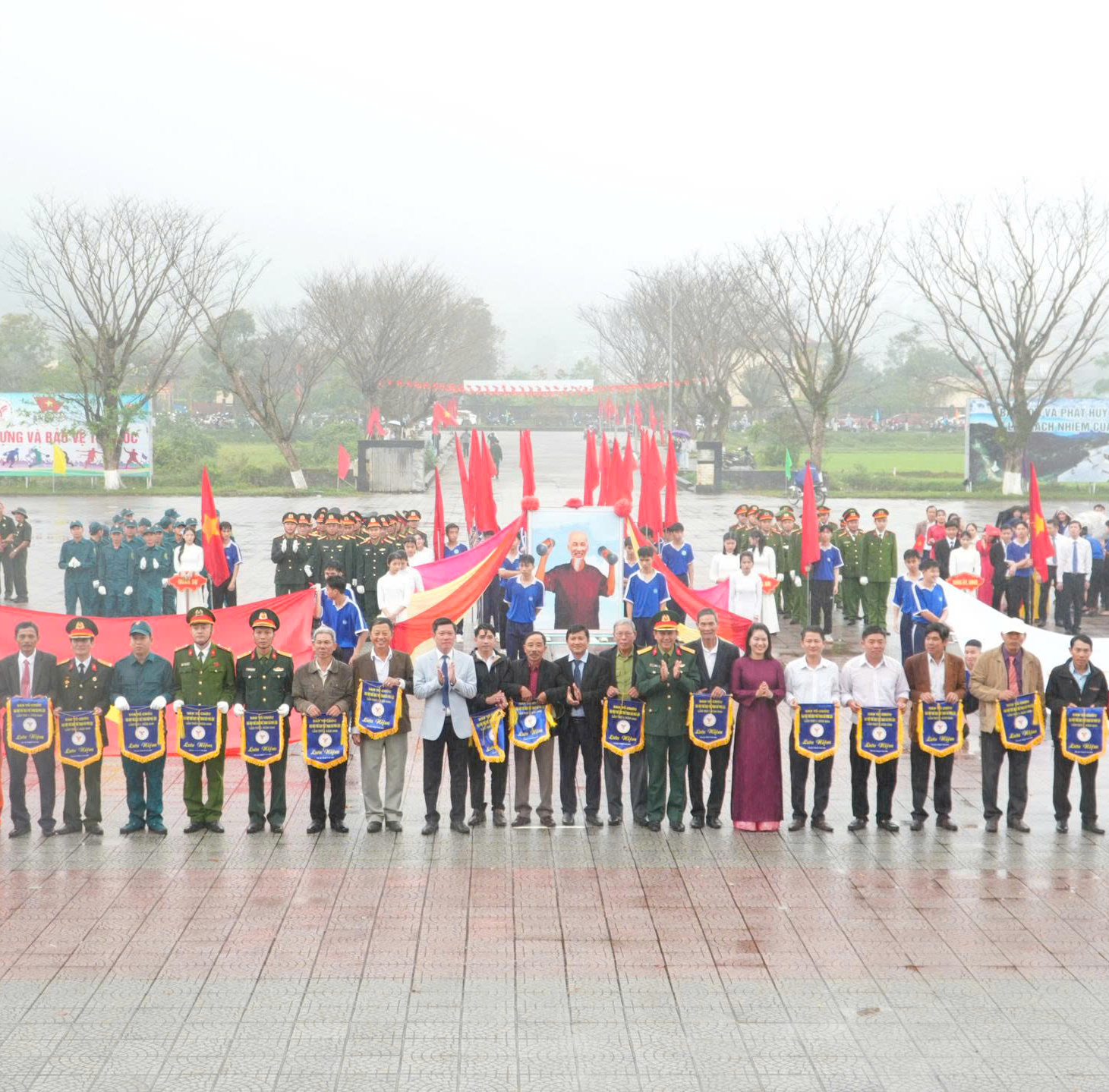 Khai mạc Đại hội Thể dục Thể thao xã Phú Lộc lần thứ I