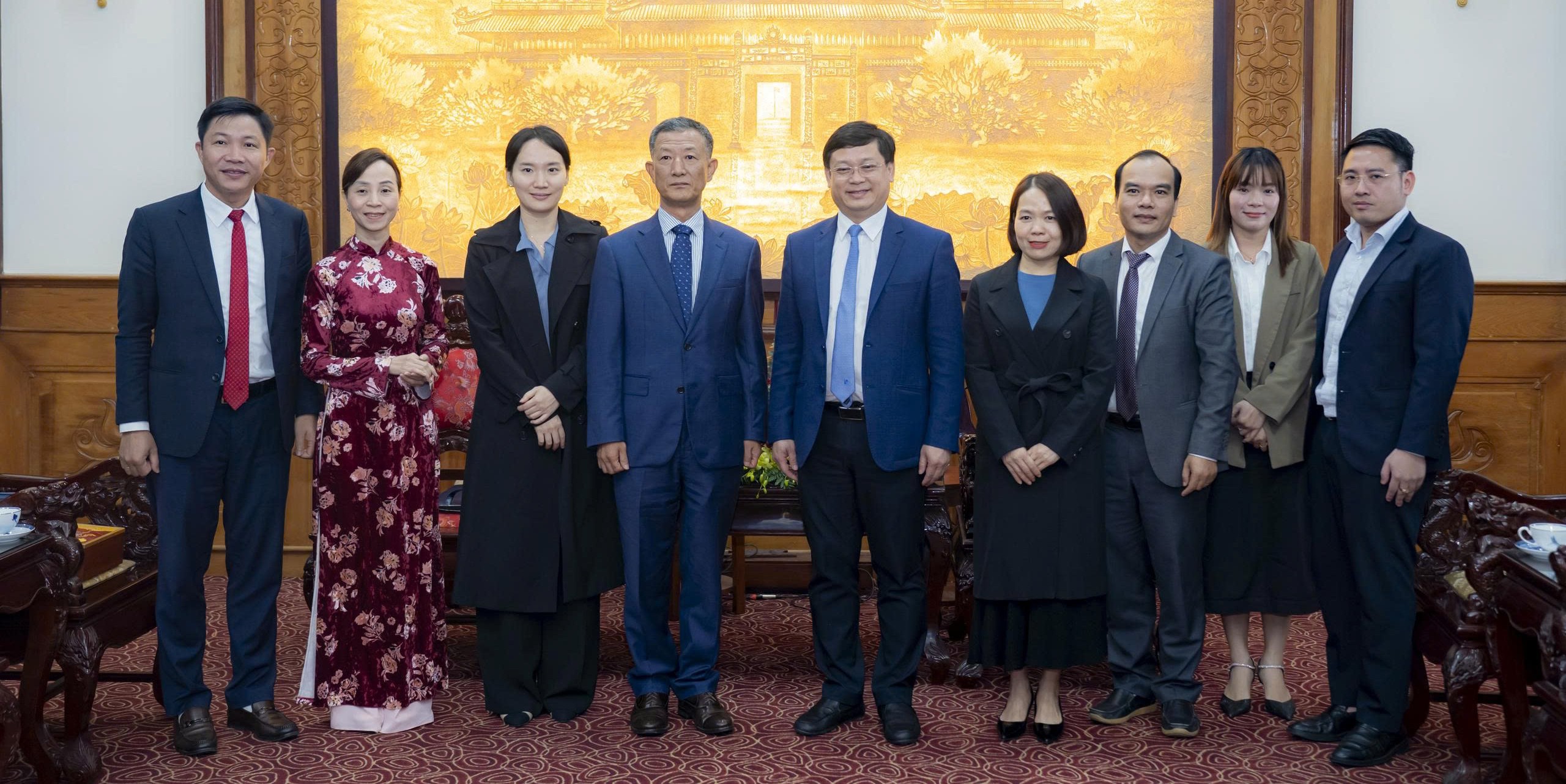 Lãnh đạo thành phố tiếp xã giao Quyền Tổng Lãnh sự Hàn Quốc tại Đà Nẵng