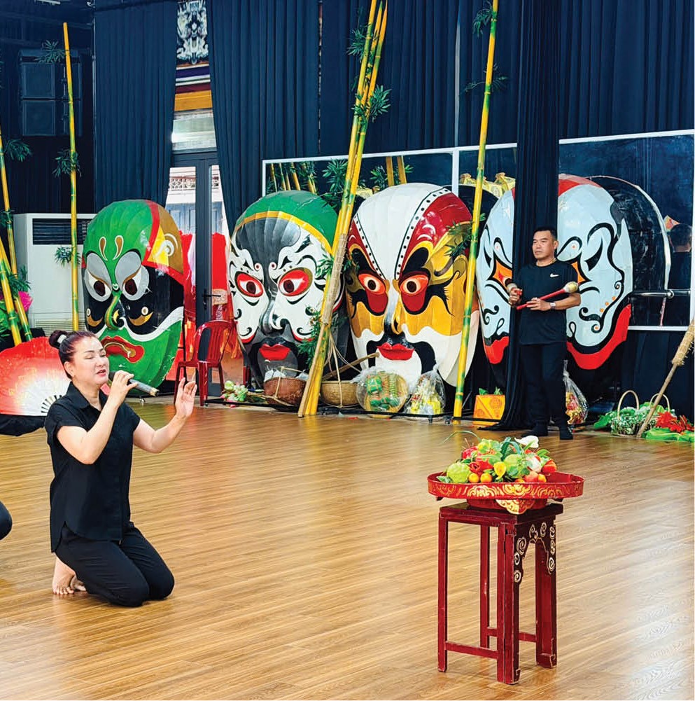 Giữ nghệ thuật cung đình giữa nhịp sống hiện đại