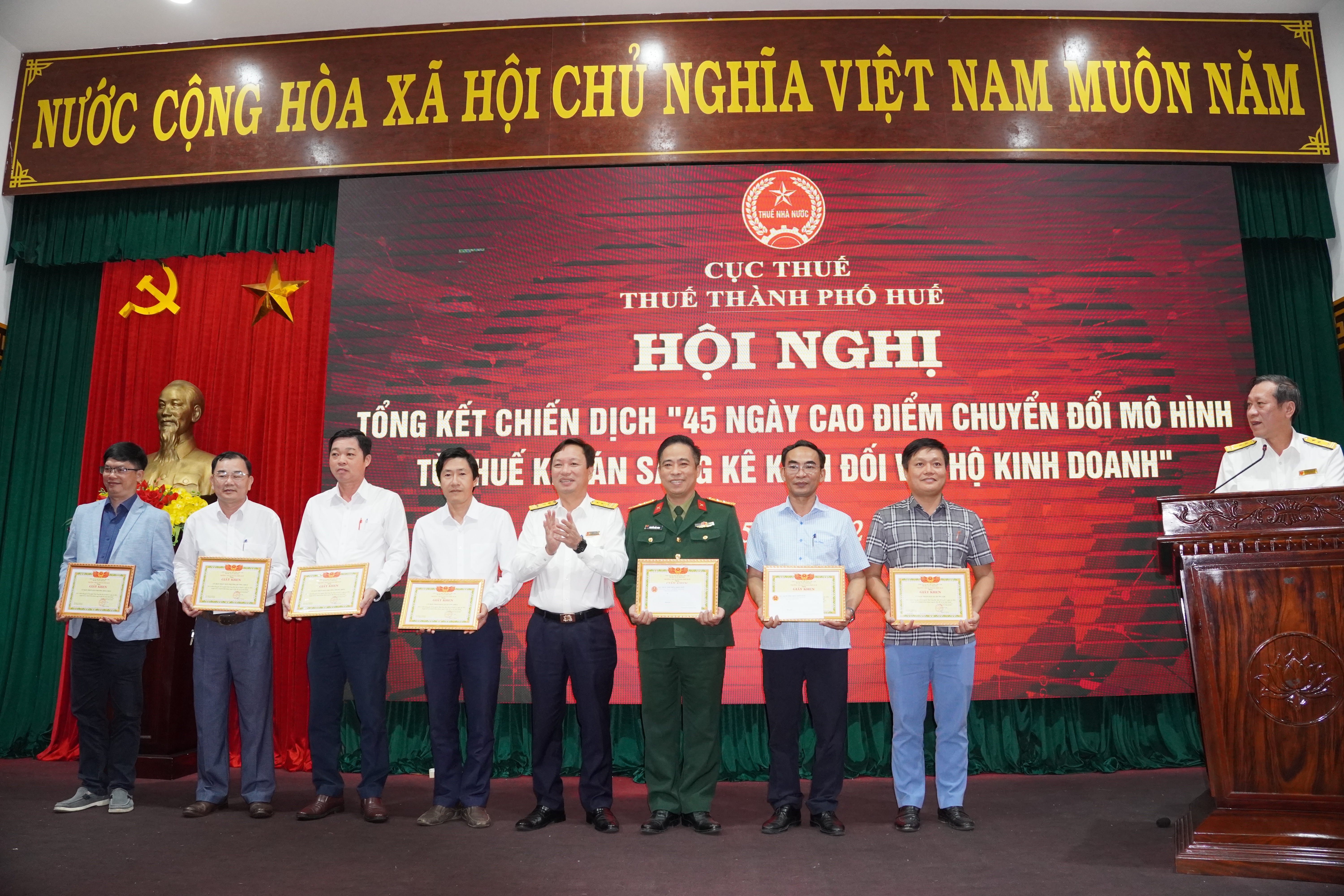 Hướng đến nâng cao mức độ hài lòng của hộ kinh doanh