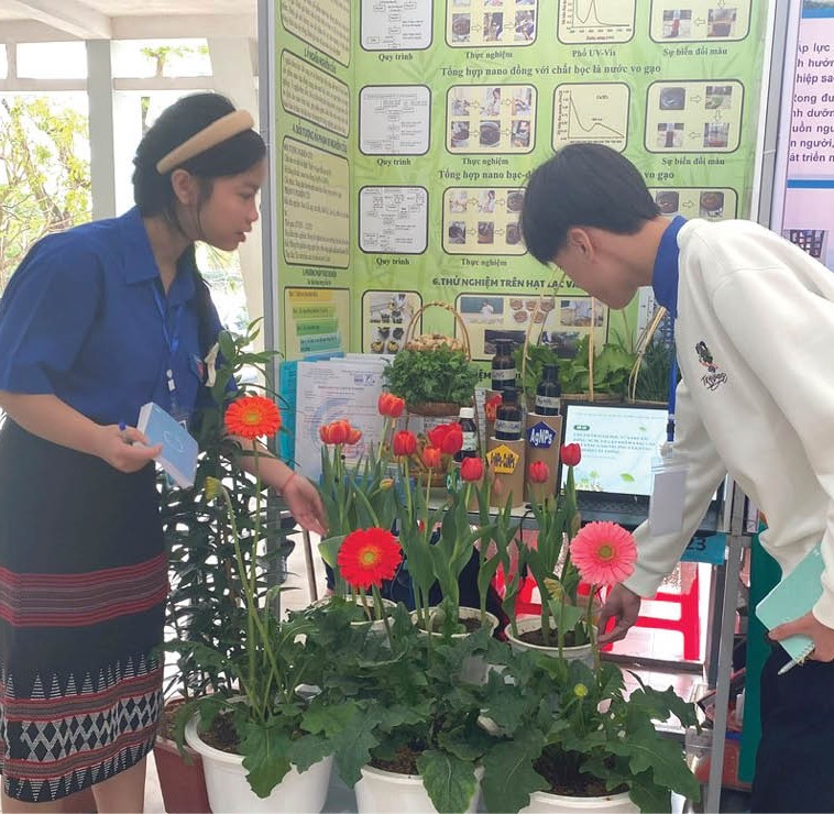 Khơi nguồn nghiên cứu khoa học từ trường học