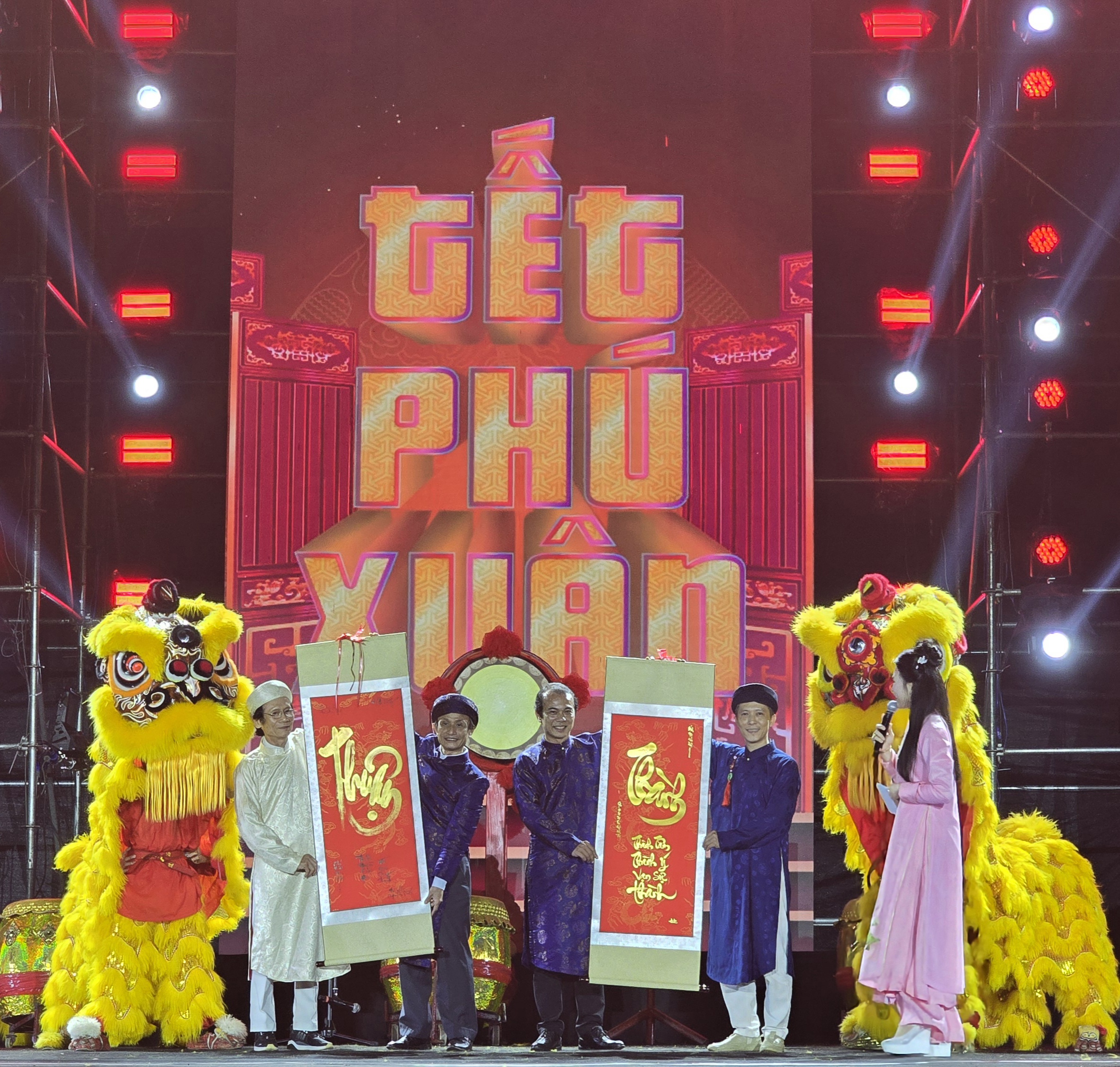 Phú Xuân khai hội “Sắc vị Kinh kỳ”