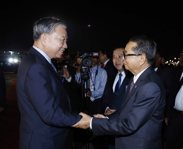 Tổng Bí thư kết thúc tốt đẹp chuyến thăm cấp Nhà nước tới Vương quốc Campuchia