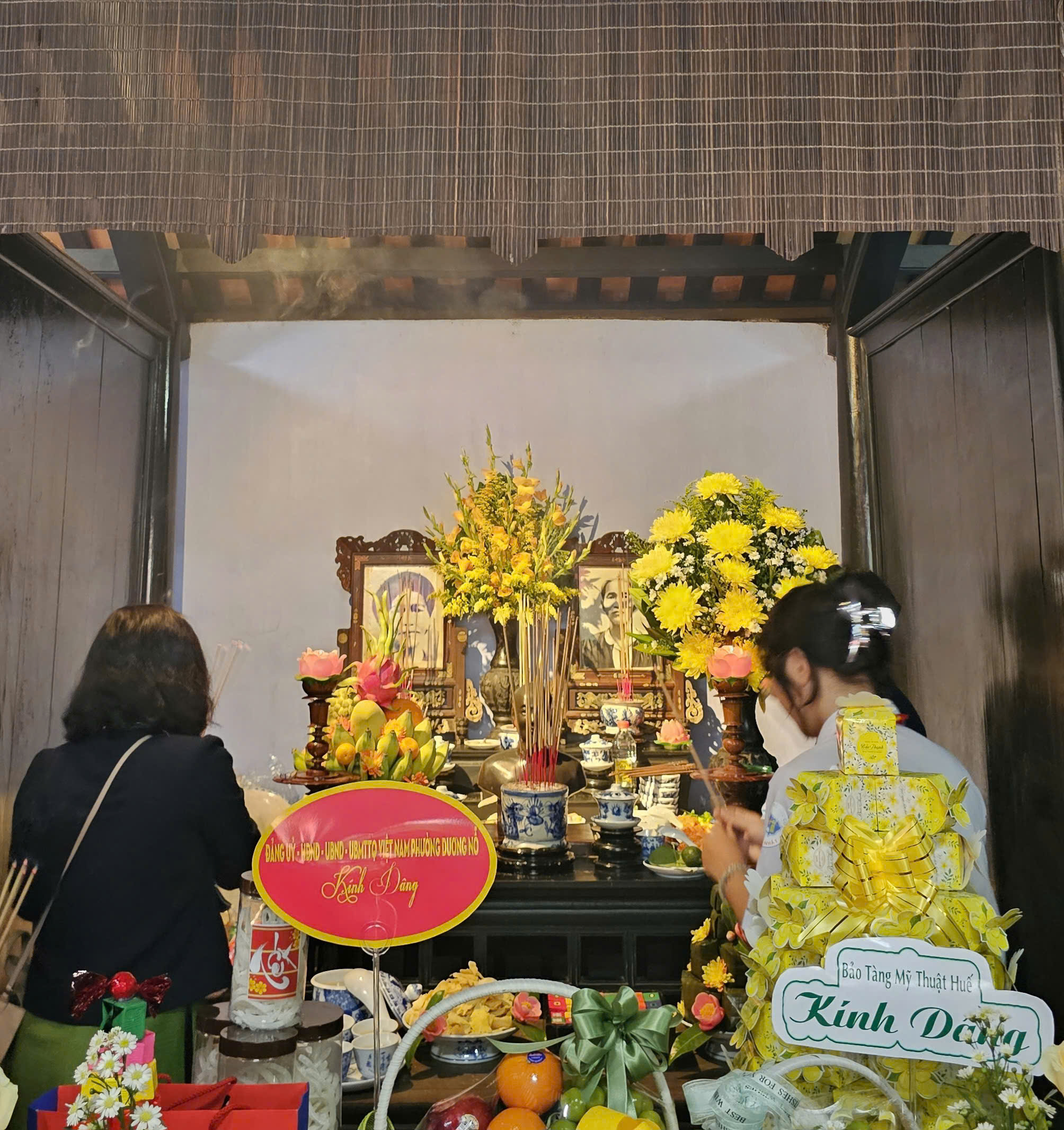 Dâng hương, tưởng niệm 125 năm ngày mất thân mẫu Chủ tịch Hồ Chí Minh