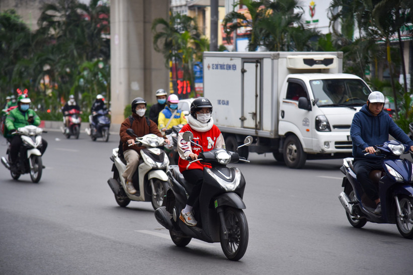 Thời tiết ngày 10 2 Bắc Bộ trời rét, nhiều mây, mưa rải rác, vùng núi rét đậm