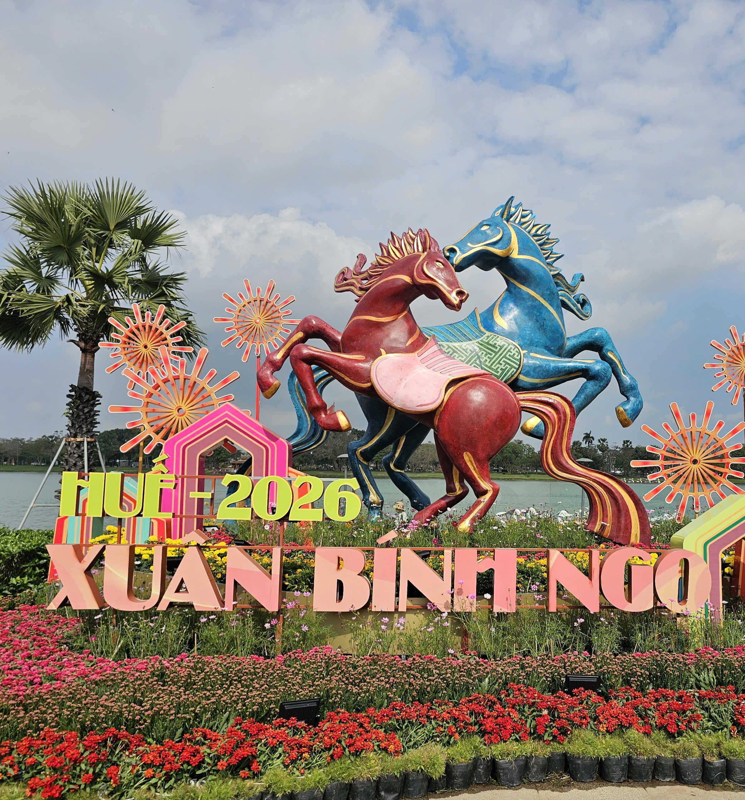 Khai mạc Hội Hoa Xuân Bính Ngọ 2026