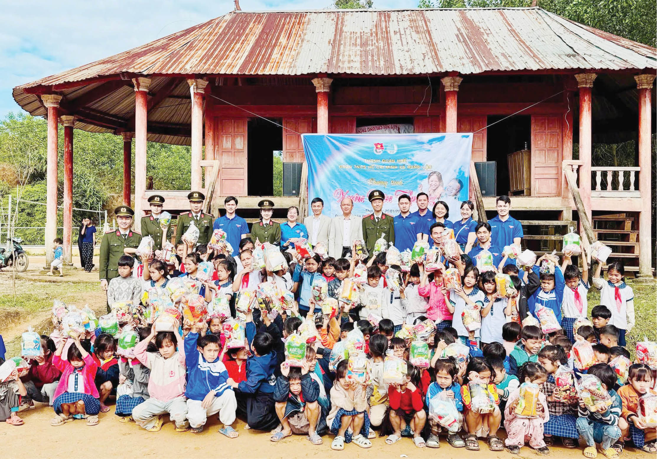 Lan tỏa mùa xuân yêu thương