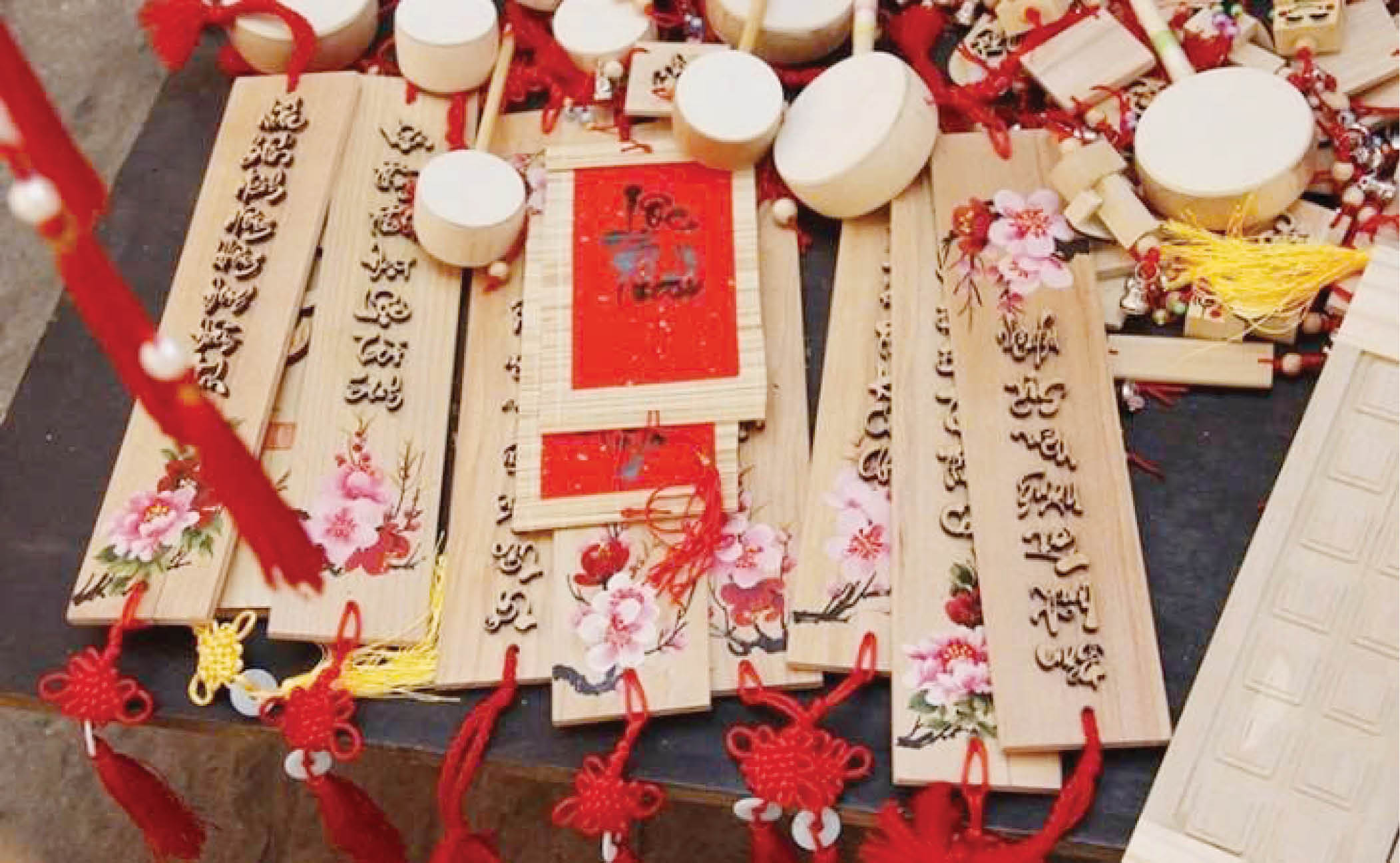 Tản mạn về câu đối năm con ngựa