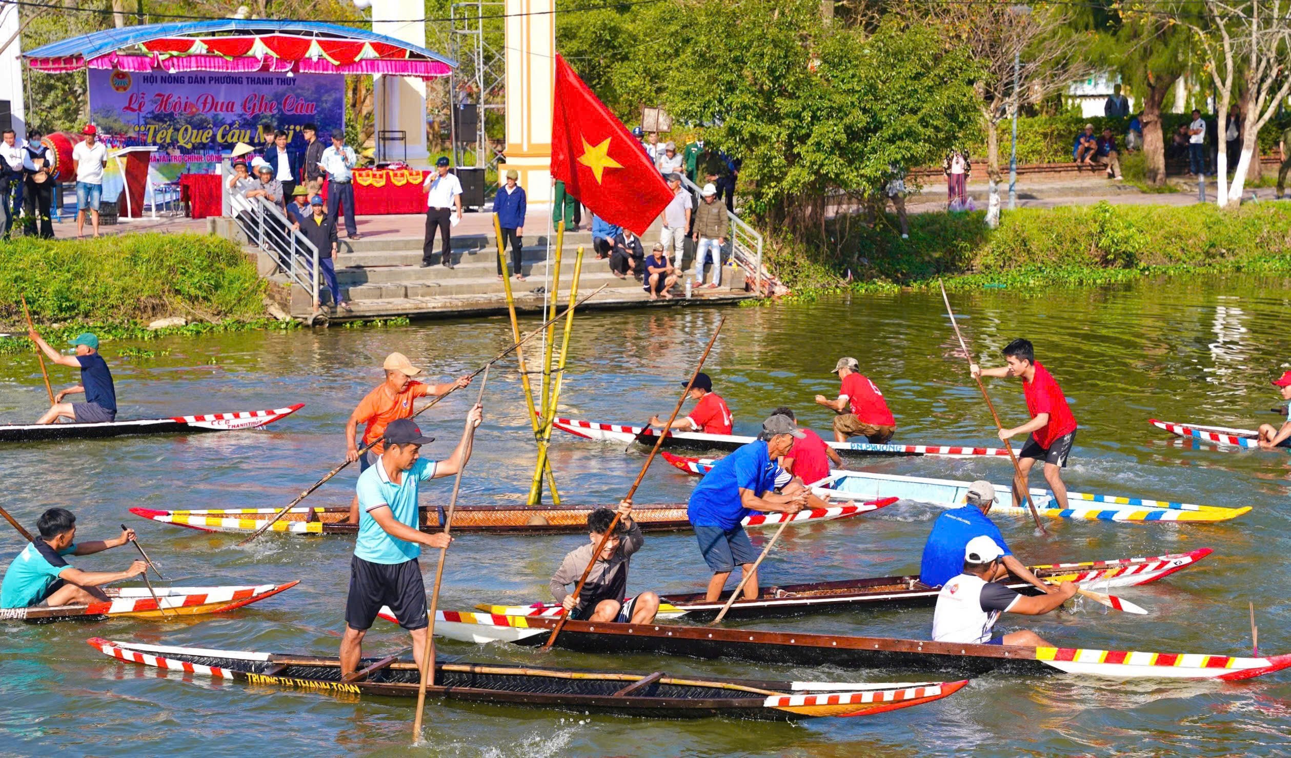 Tết quê Cầu Ngói