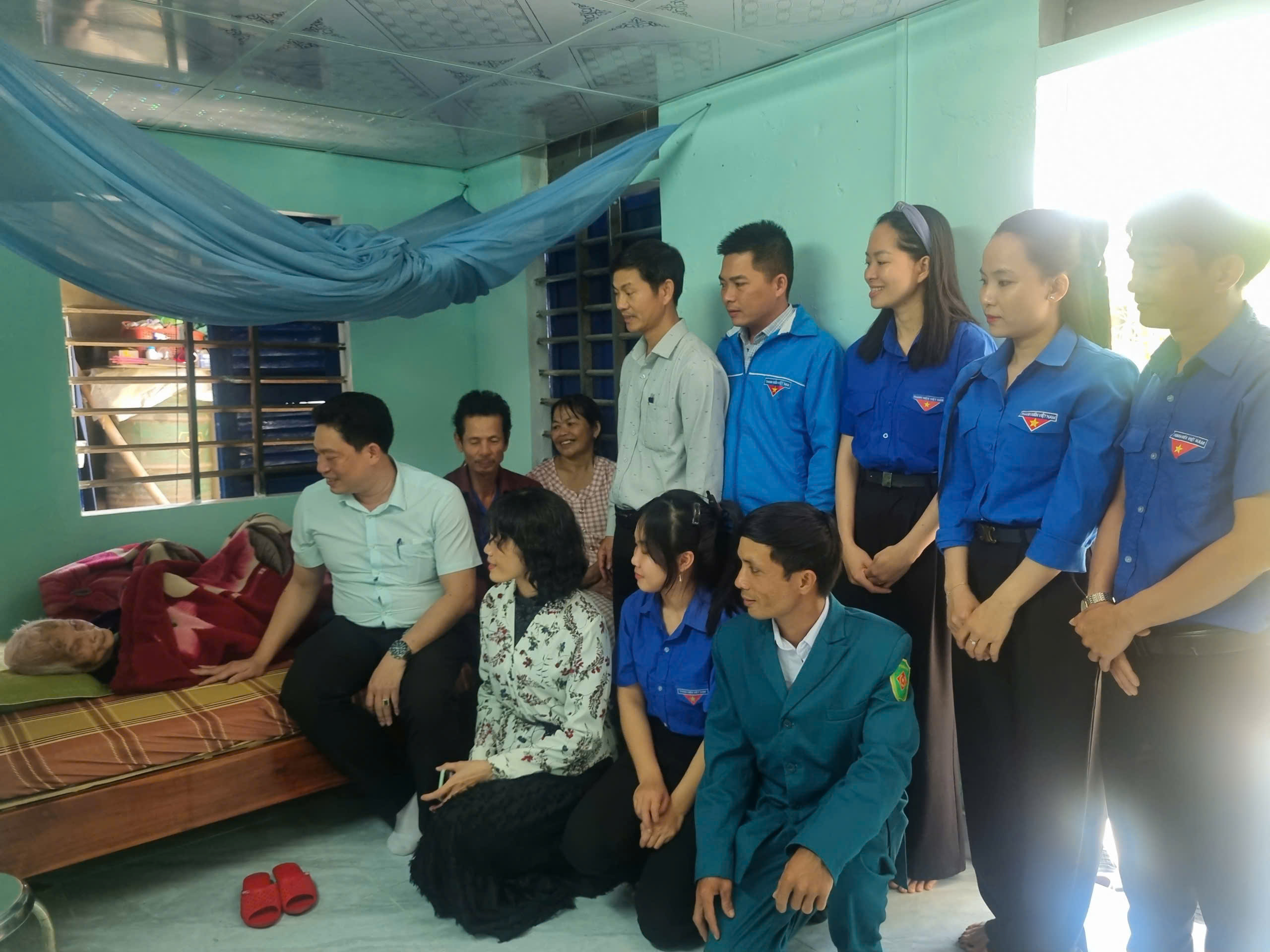 Bữa cơm tất niên sum vầy với Mẹ